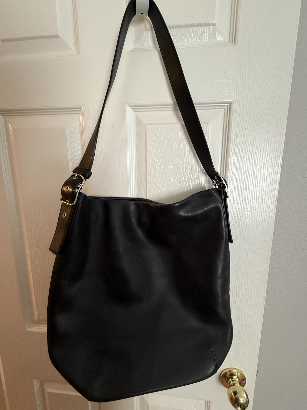 Coach Black Logo Shoulder Bag Zip Closure Adjustable Strap Inner Pockets