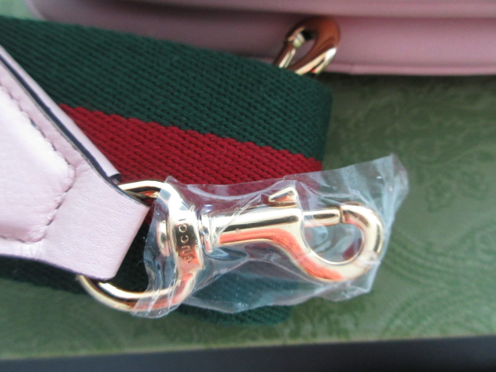 $3,200 Gucci Blondie pink Leather Crossbody Bag Come W 2 straps 698643 Full Set