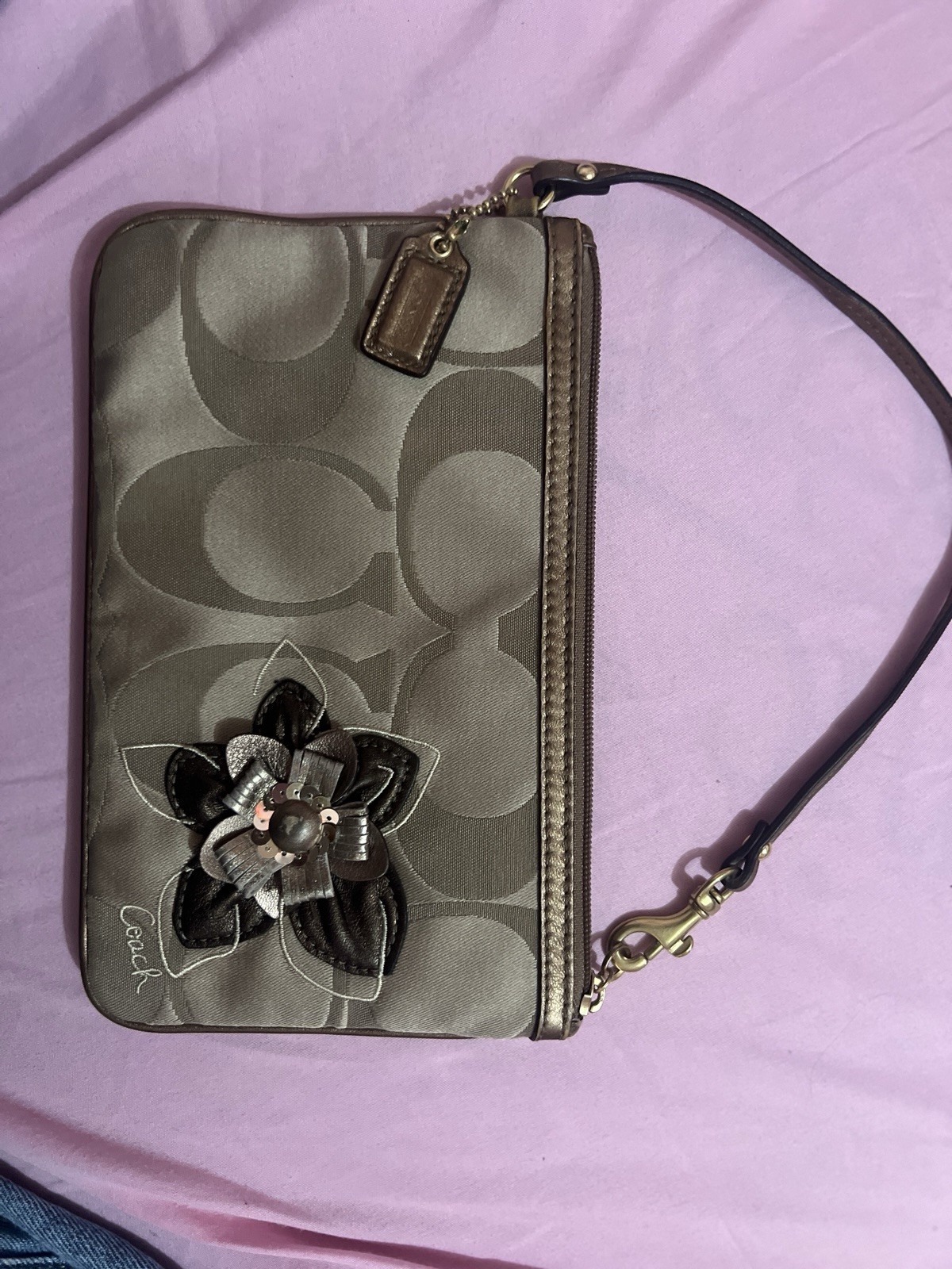 Coach Signature Logo Zip Wristlet Gray Brown Strap Flower Charm Lined