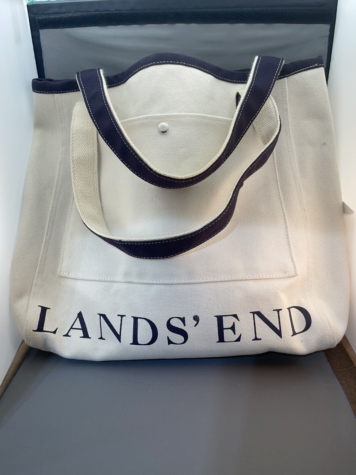 Lands End Canvas Tote 14 h x 15 w x 5 d White Bag Blue Logo & Trim Shopper Beach