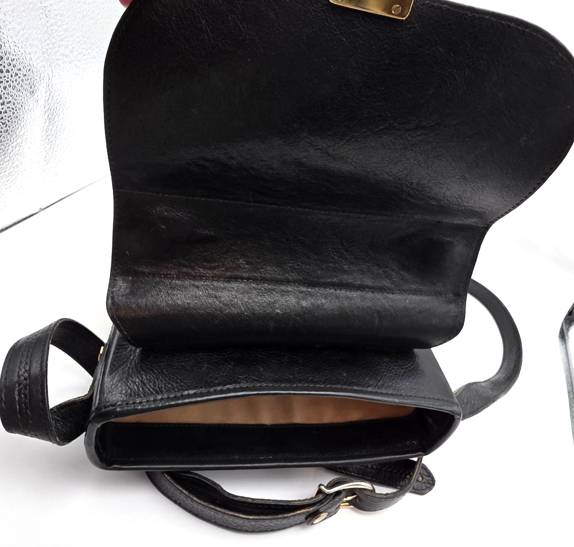 Vintage Oroton Australia Black Leather Crossbody Satchel Bag Silver Hardware