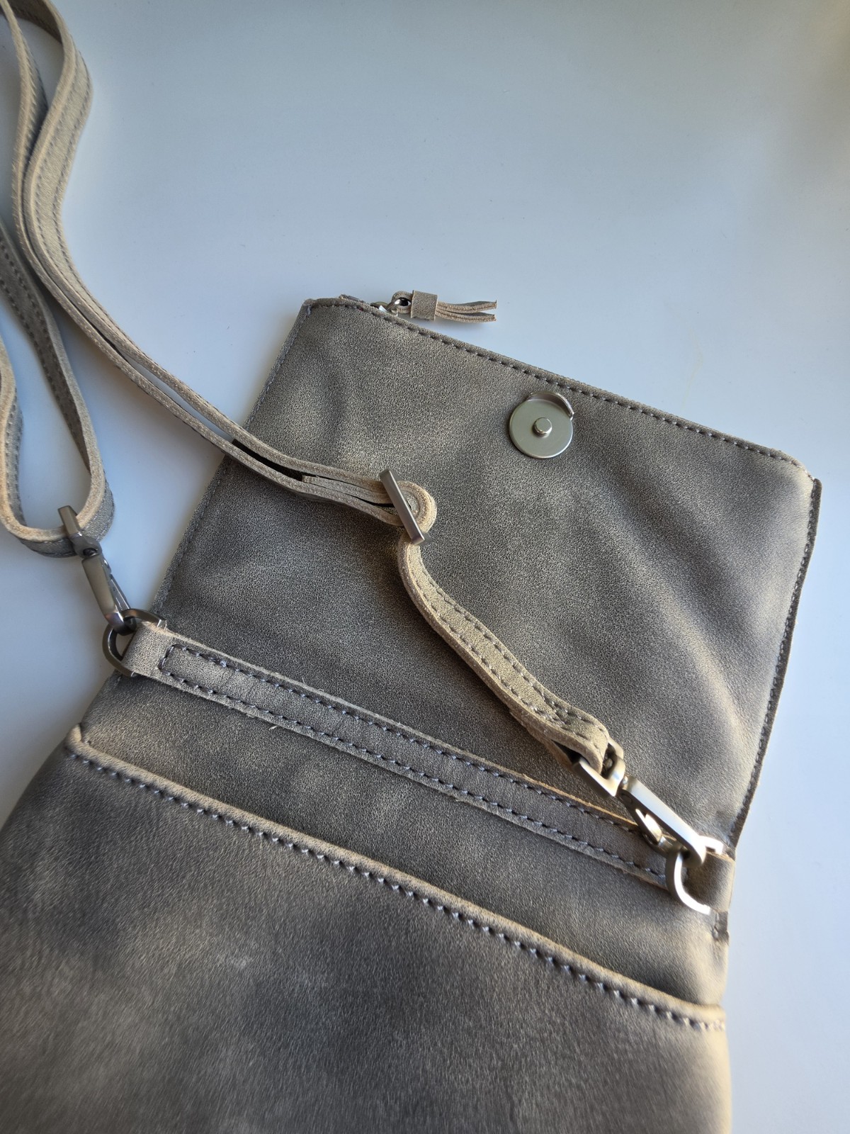 Hammitt Levy Crossbody Wallet Leather Fold Over Bag Clutch Purse Studded
