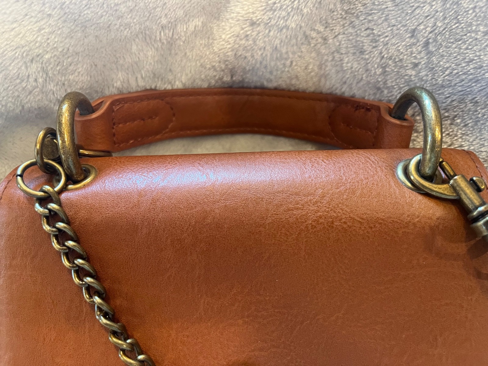 NEW Universal Thread Co. Small Cross Body Bag Handbag Purse Cognac Leather.