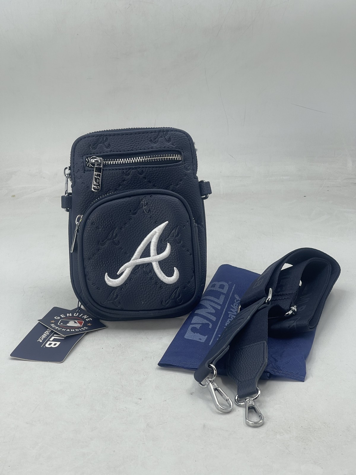 Montana West | MLB Atlanta Braves Team Shoulder/Crossbody Bag Navy