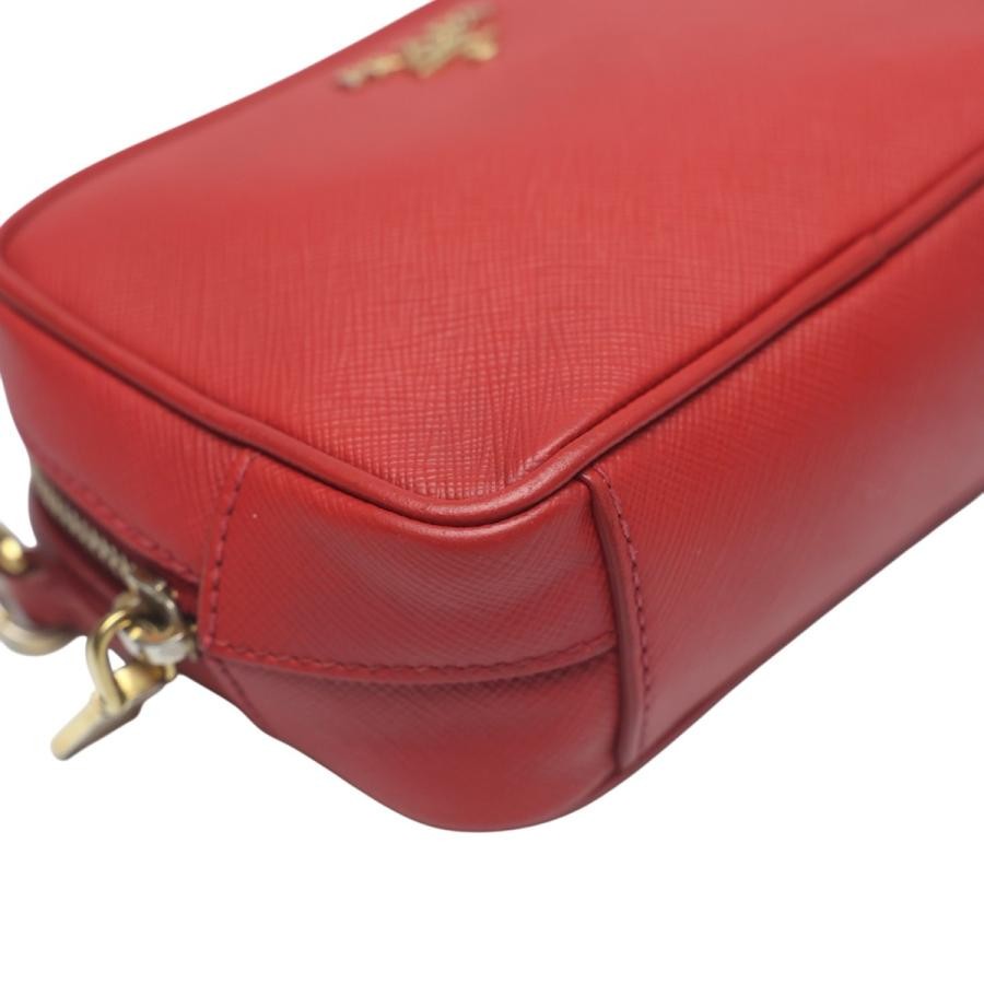 PRADA Bag: Vitello Phoenix Camera Bag 1N1674 Red W17.5H10D5cm w/strap;–