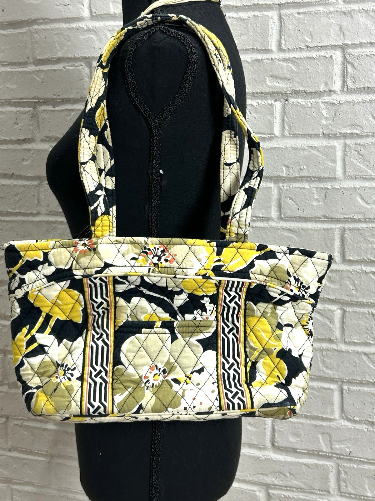 Vera Bradley Handbag Shoulder Purse bag *Retired Dogwood Pattern* 13x8x4 Yellow
