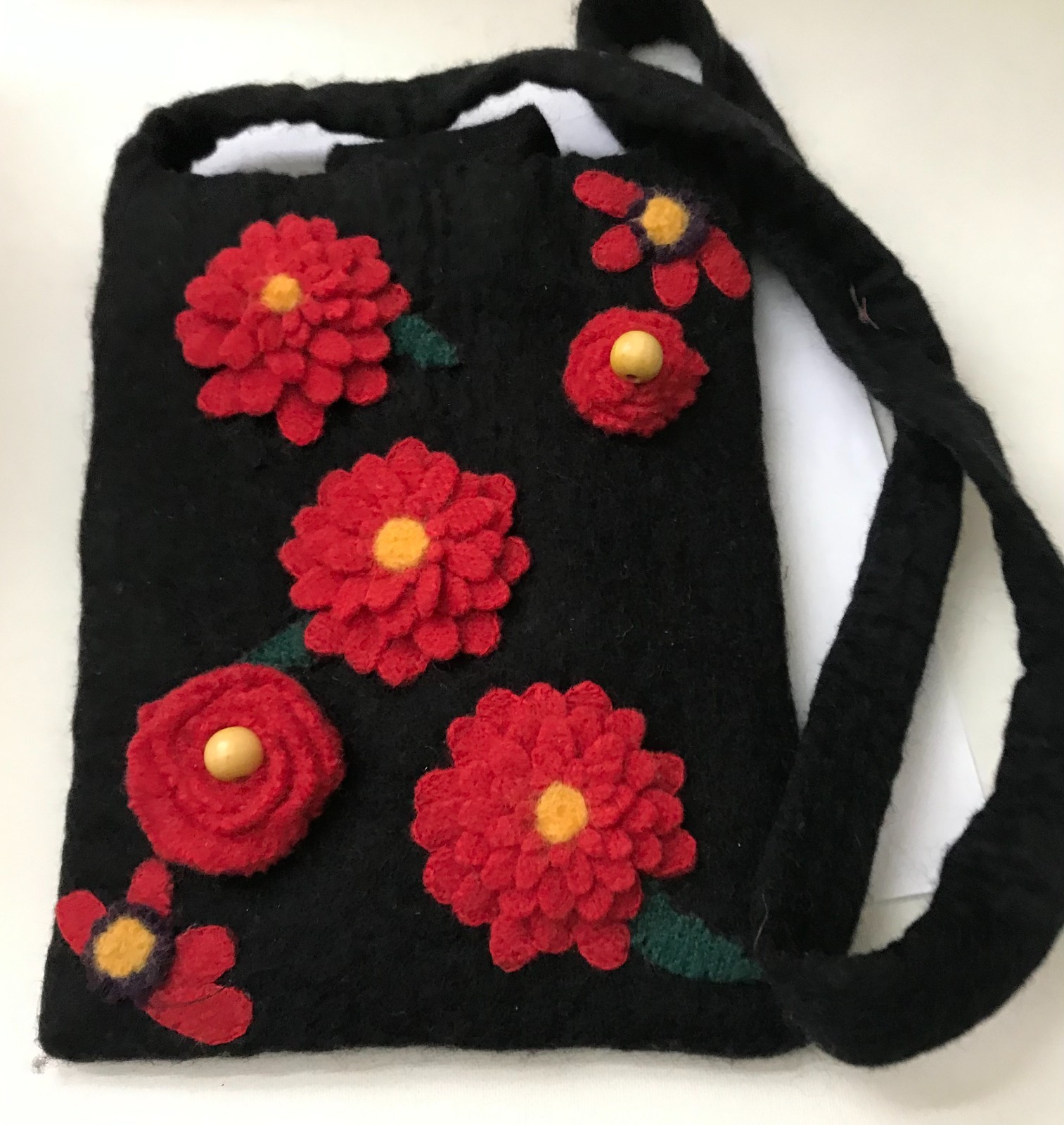 Handmade Floral Felted 100% Wool Tote Purse Bag red/black 8 x 10 inches