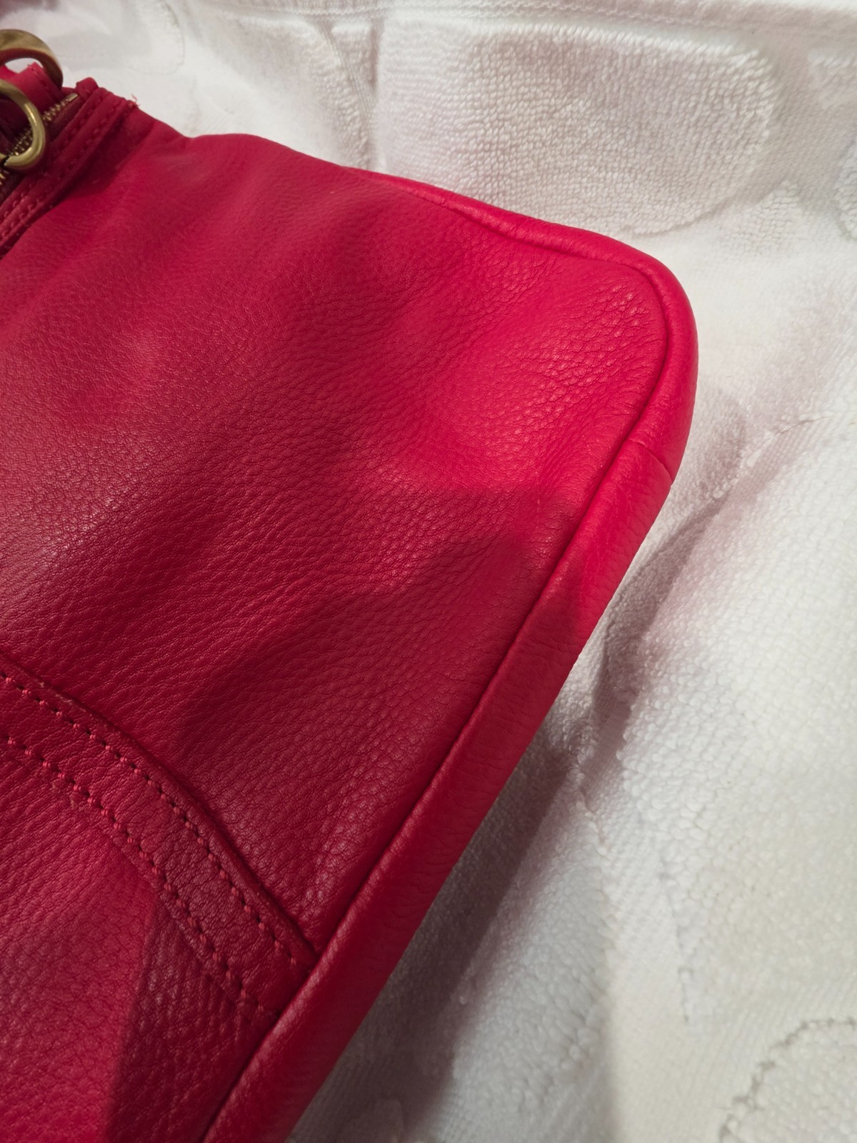 Fossil Tara Cherry Red Leather Shopper Shoulder Bag