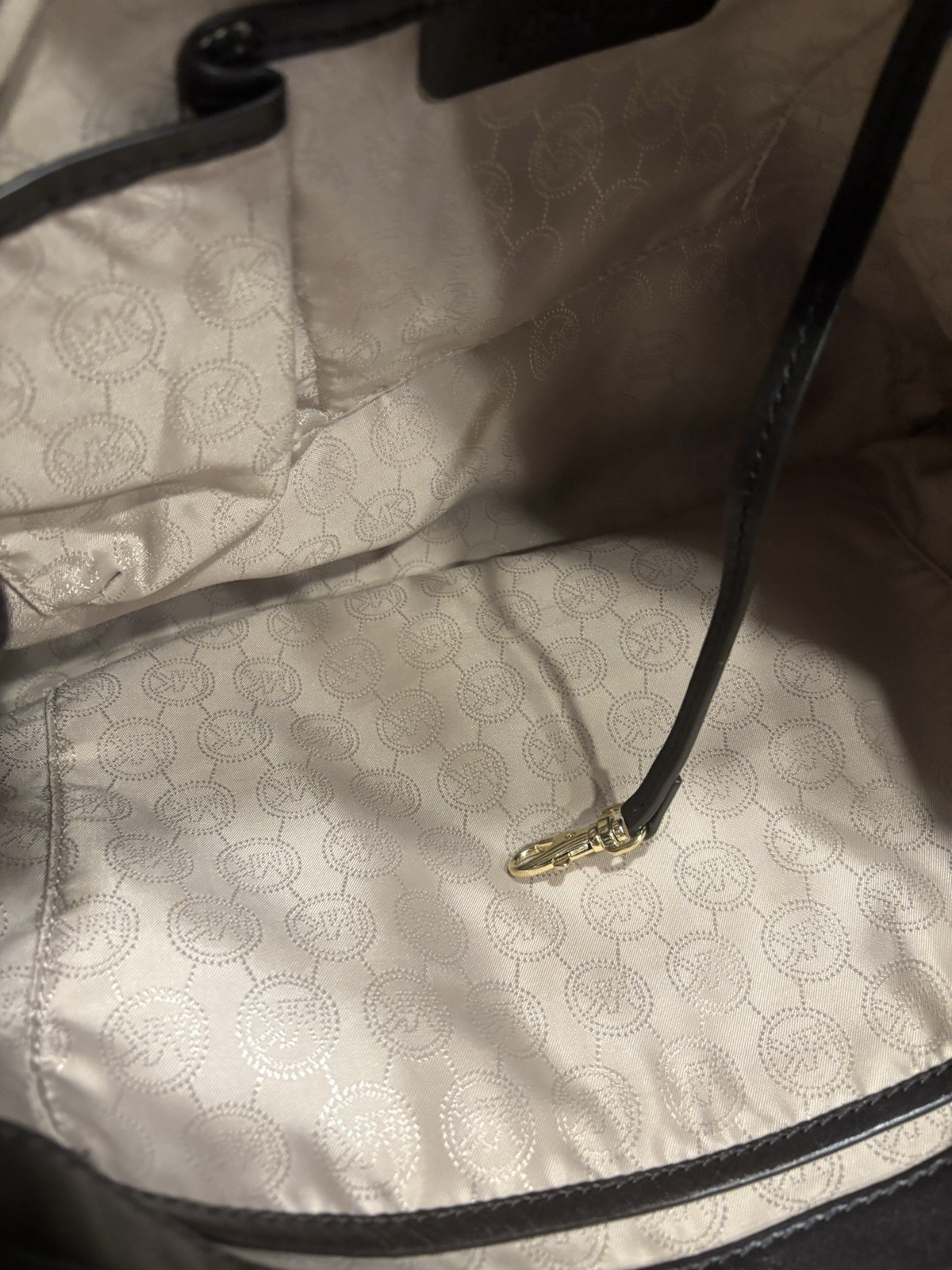 Michael Kors Brown Check Tote Bag Zip Closure Gold Hardware Chain Double Handles
