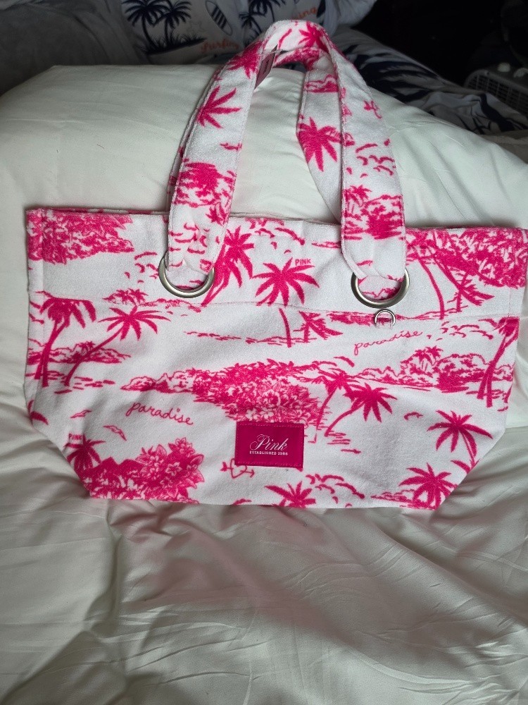Victoria’s Secret PINK Terry Tote Bag in Pink Tropical Toile NEW!
