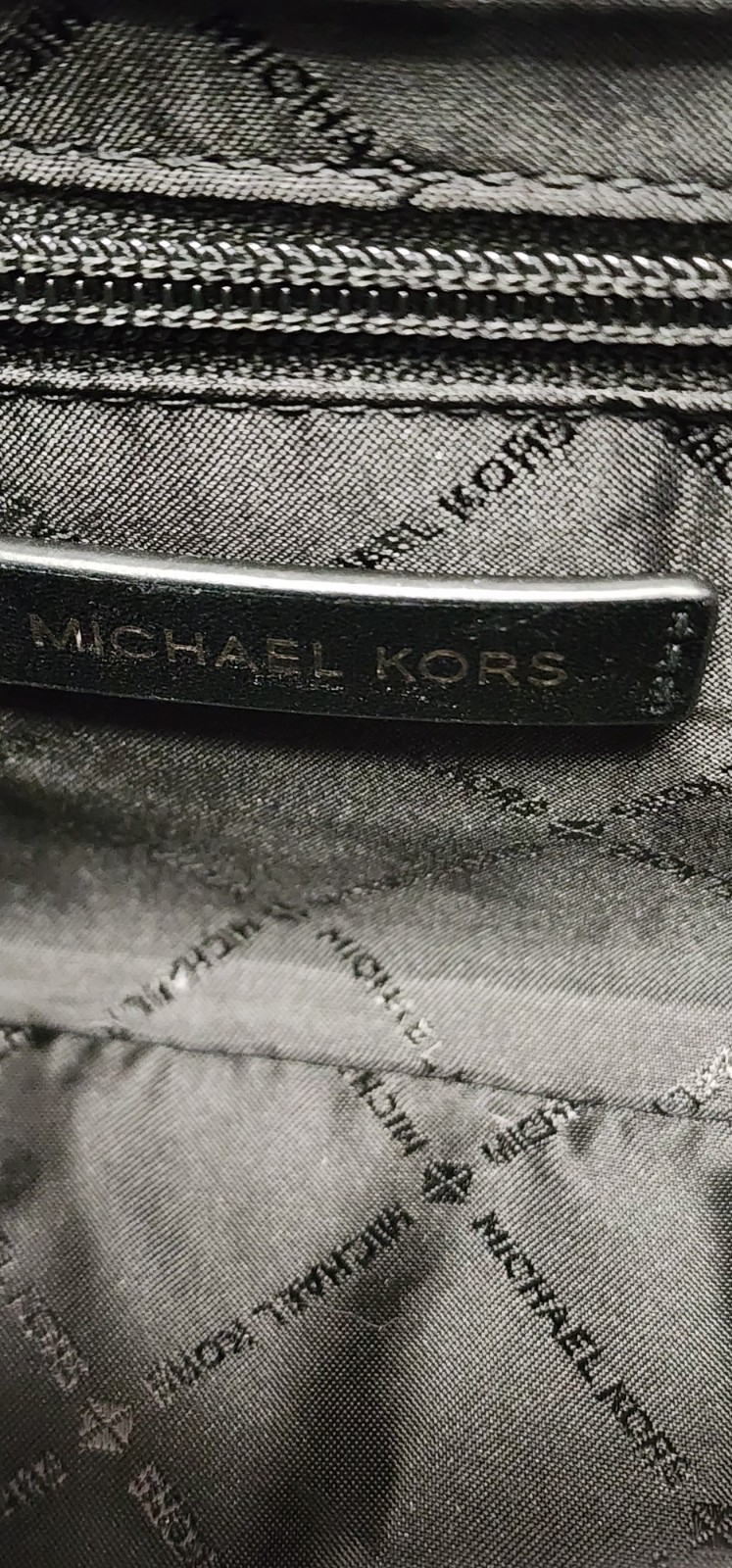 ❤️Michael Kors Manhattan Medium Top Handle School Black/Oil Slick Satchel