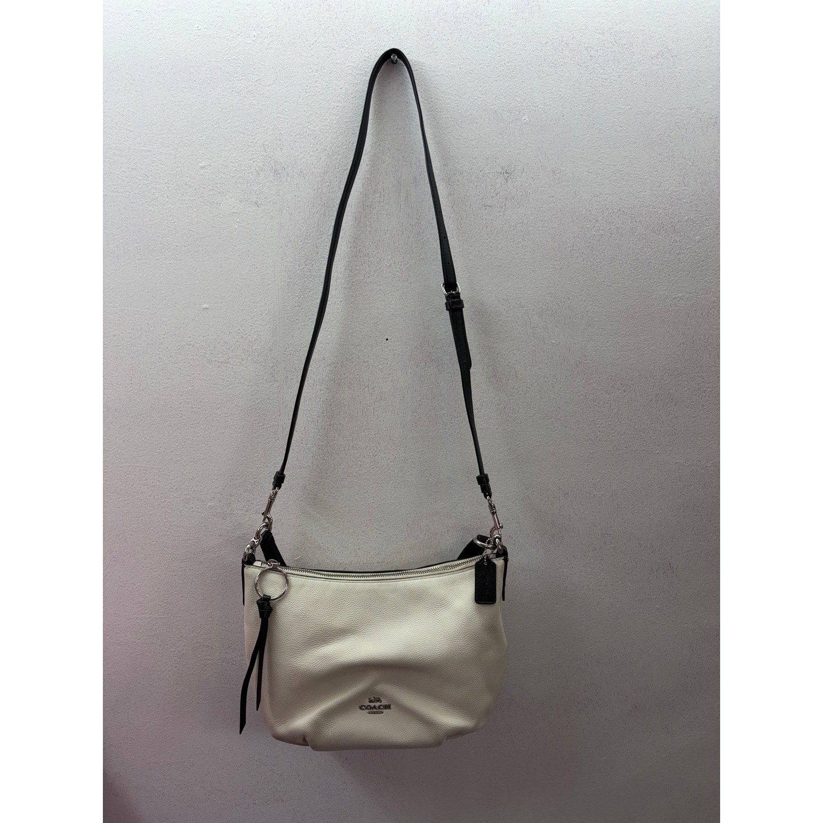 Coach Elle Hobo Bag White Pebble Leather Shoulder Crossbody 91158 Chalk Black