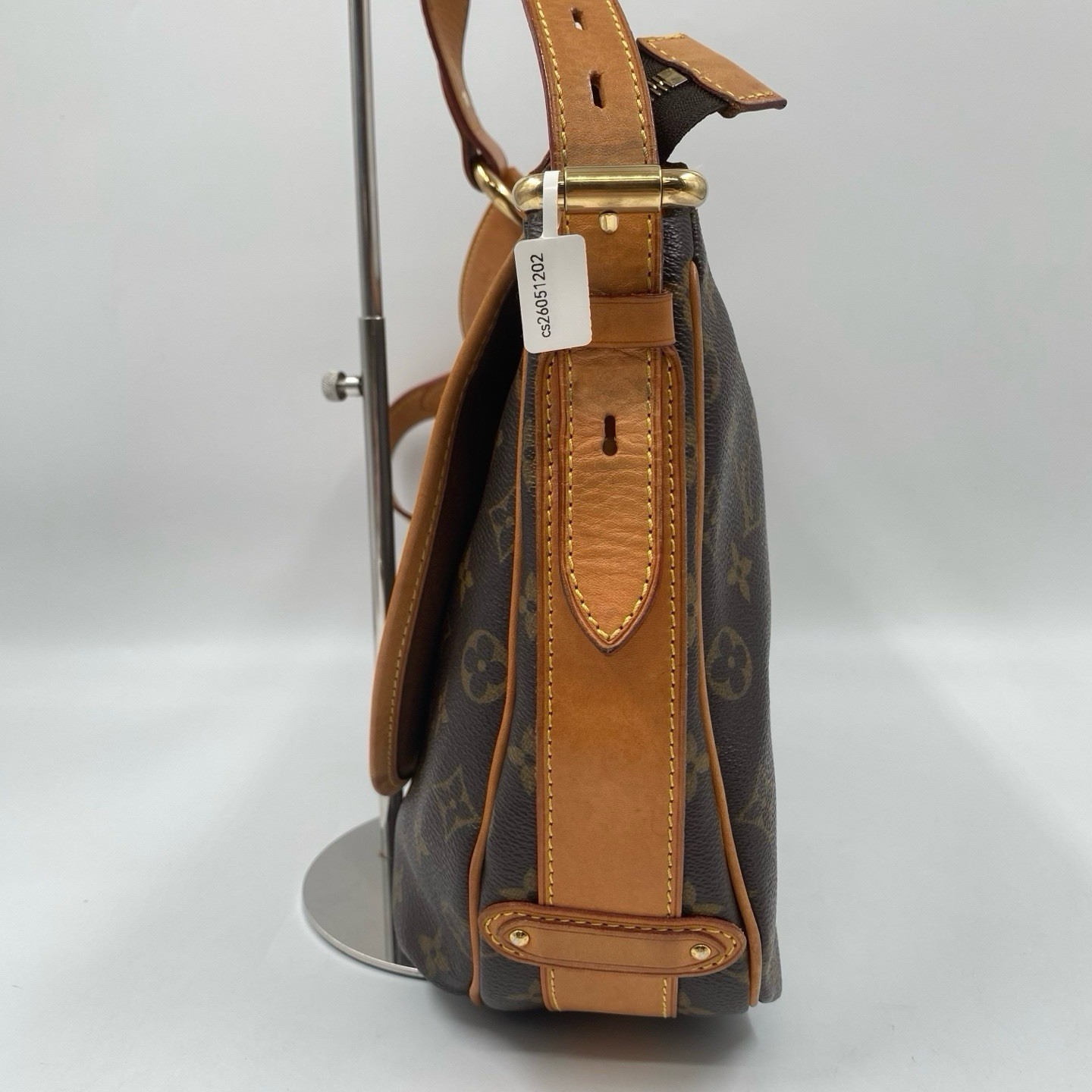LOUIS VUITTON Tolum GM Shoulder Crossbody Bag Brown Leather Monogram LV 051202