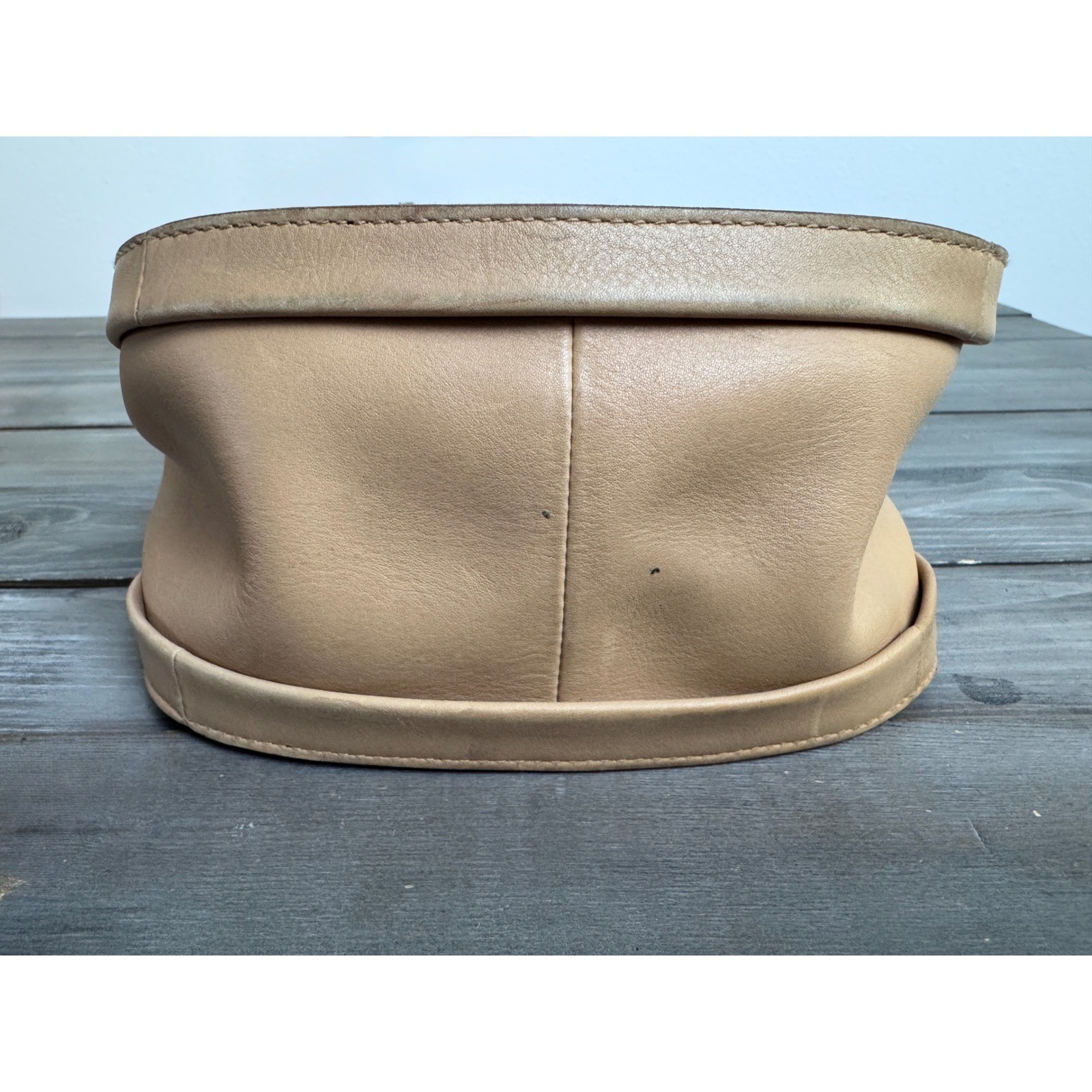 Madewell Sydney Crossbody Bag AI573 Tan Leather Tote Shoulder Bag Magnetic