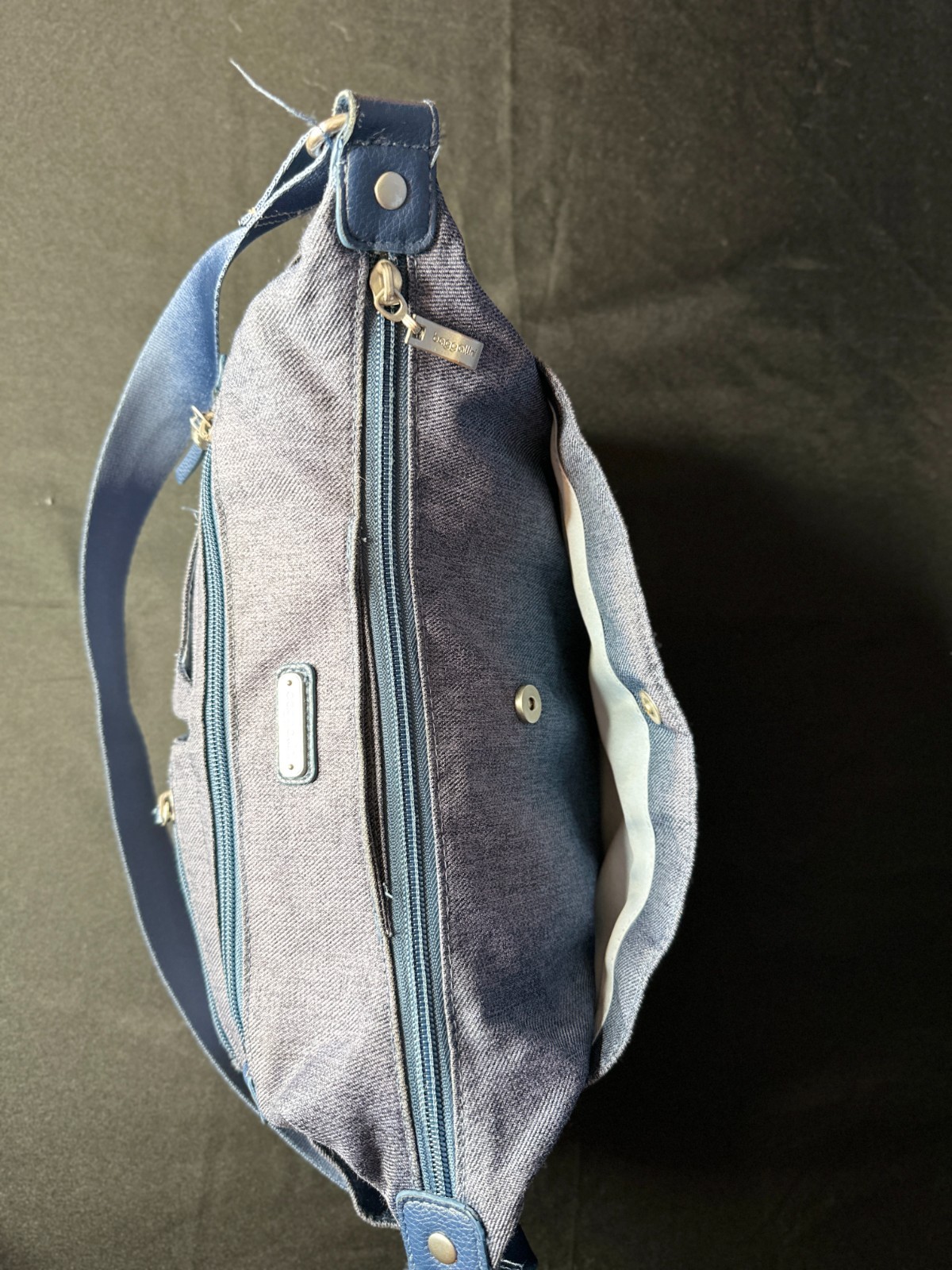 Baggallini Anywhere Large Hobo Tote in Blue Denim Lightweight Water-Resistant