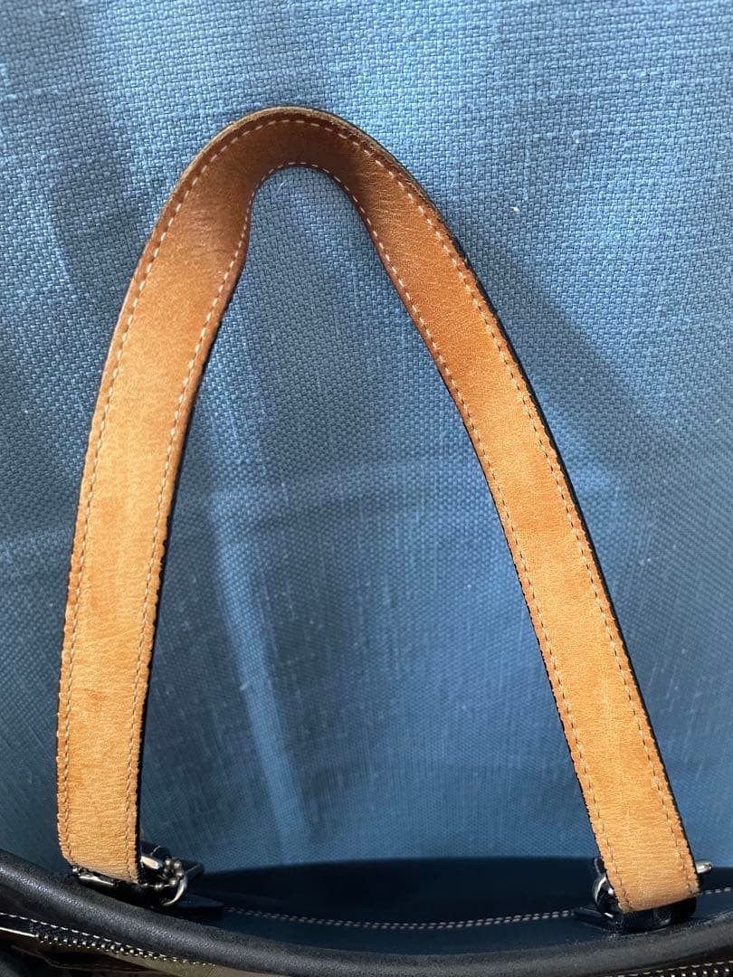 Old Coach 9605 Black x Brown Trapezoid Leather Handbag