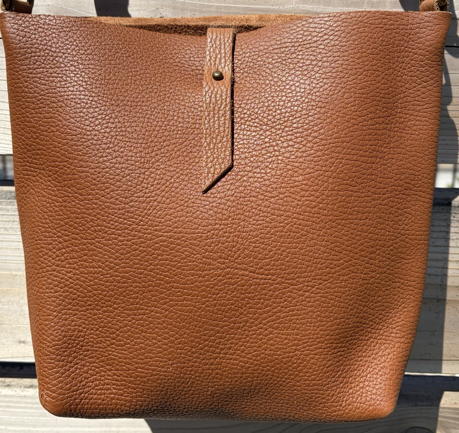 Calma 11600 Crossbody Bag Pebbled Leather Purse Handmade in Spain Brown