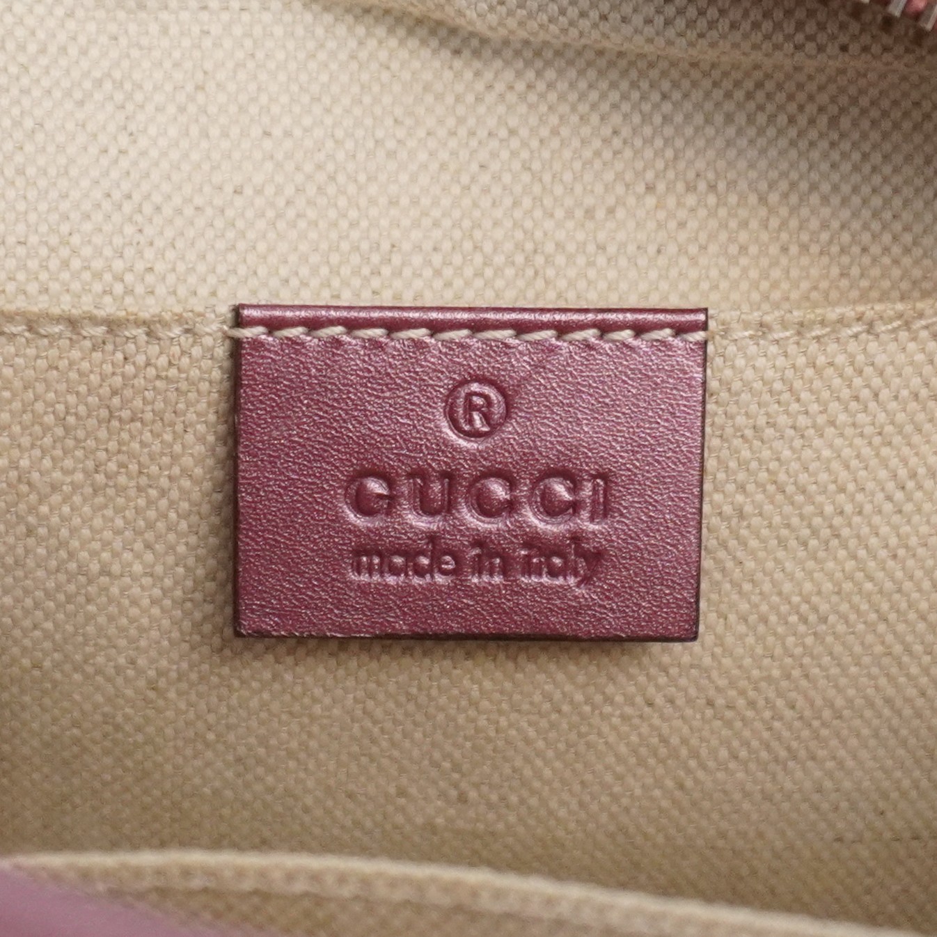 Gucci Microguccissima Sunshine Disco Leather Crossbody Bag In Metallic Pink