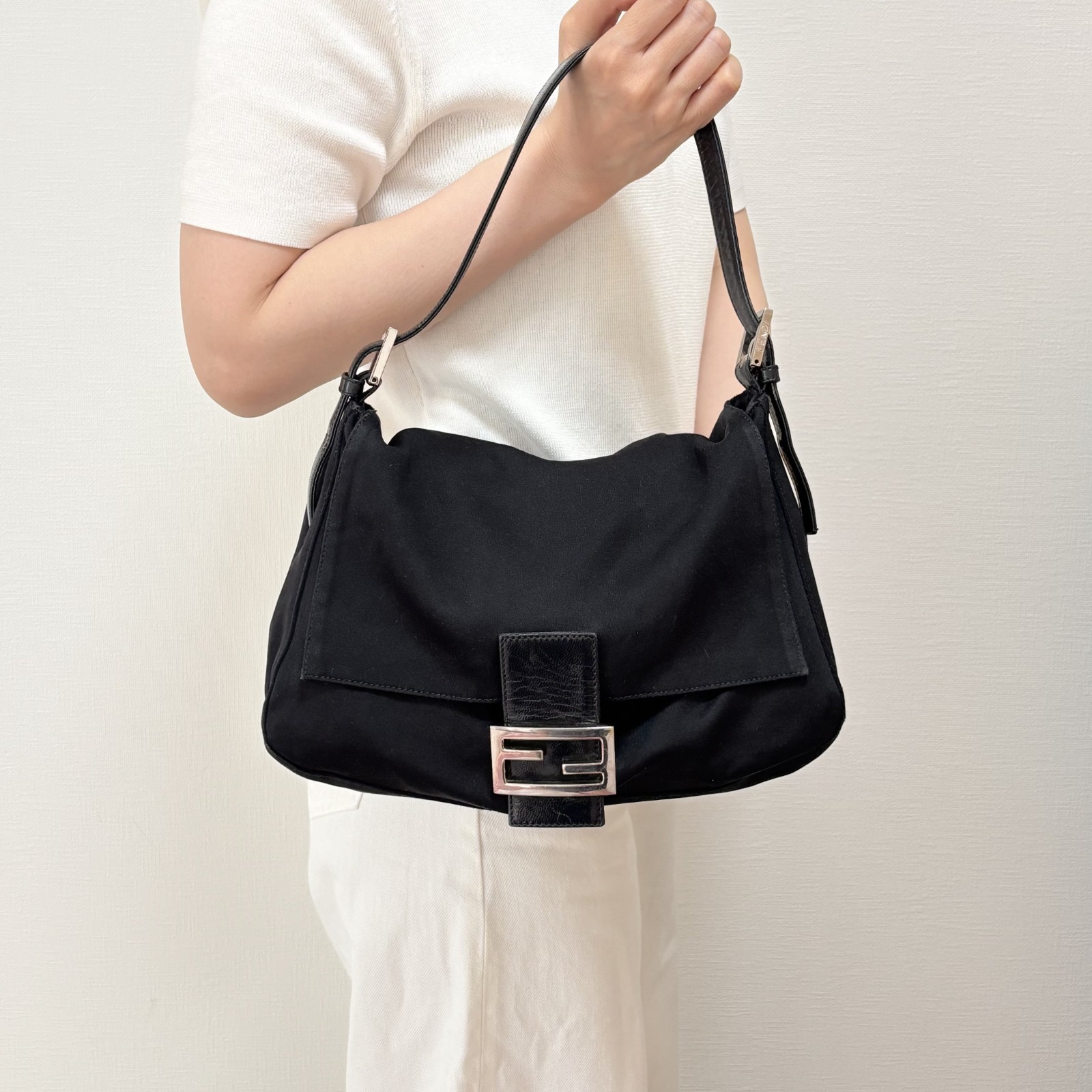 FENDI Vintage Mamma Baguette One Shoulder Flap Bag Handbag Black Cotton