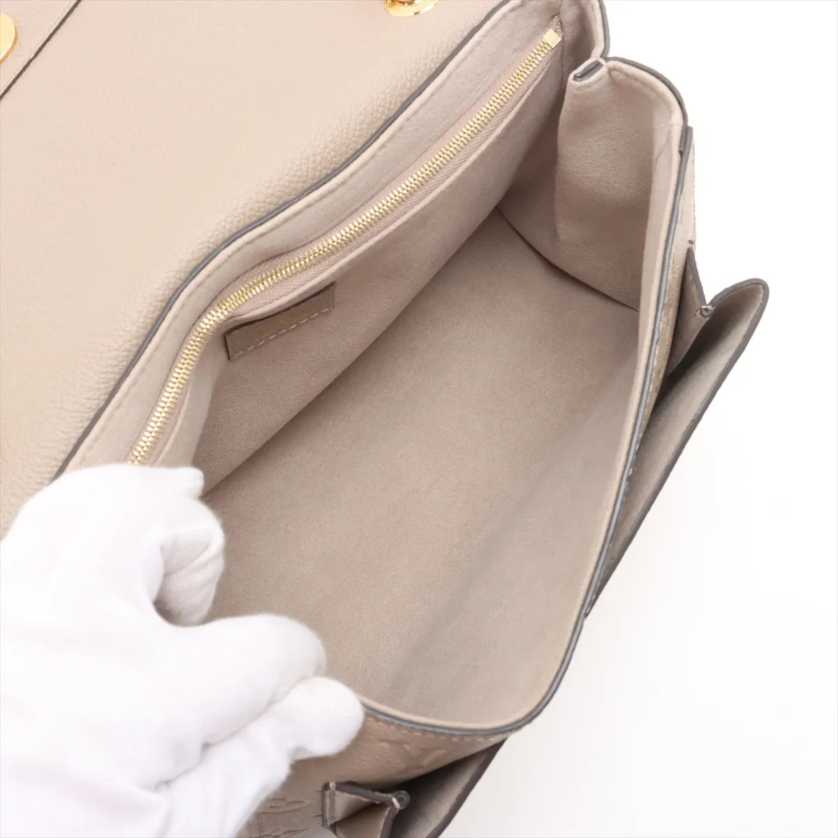 Louis Vuitton Monogram Empreinte Vavin PM M43931 Beige There was an RFID respons