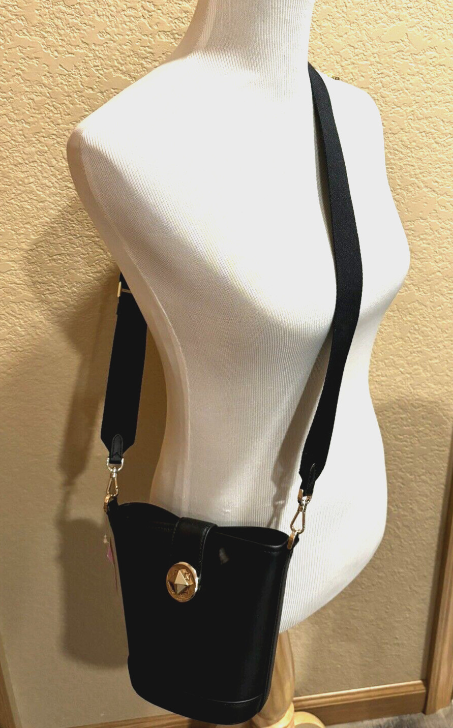 Kate Spade Black Audrey Mini Bucket Crossbody Bag Leather K8103 New