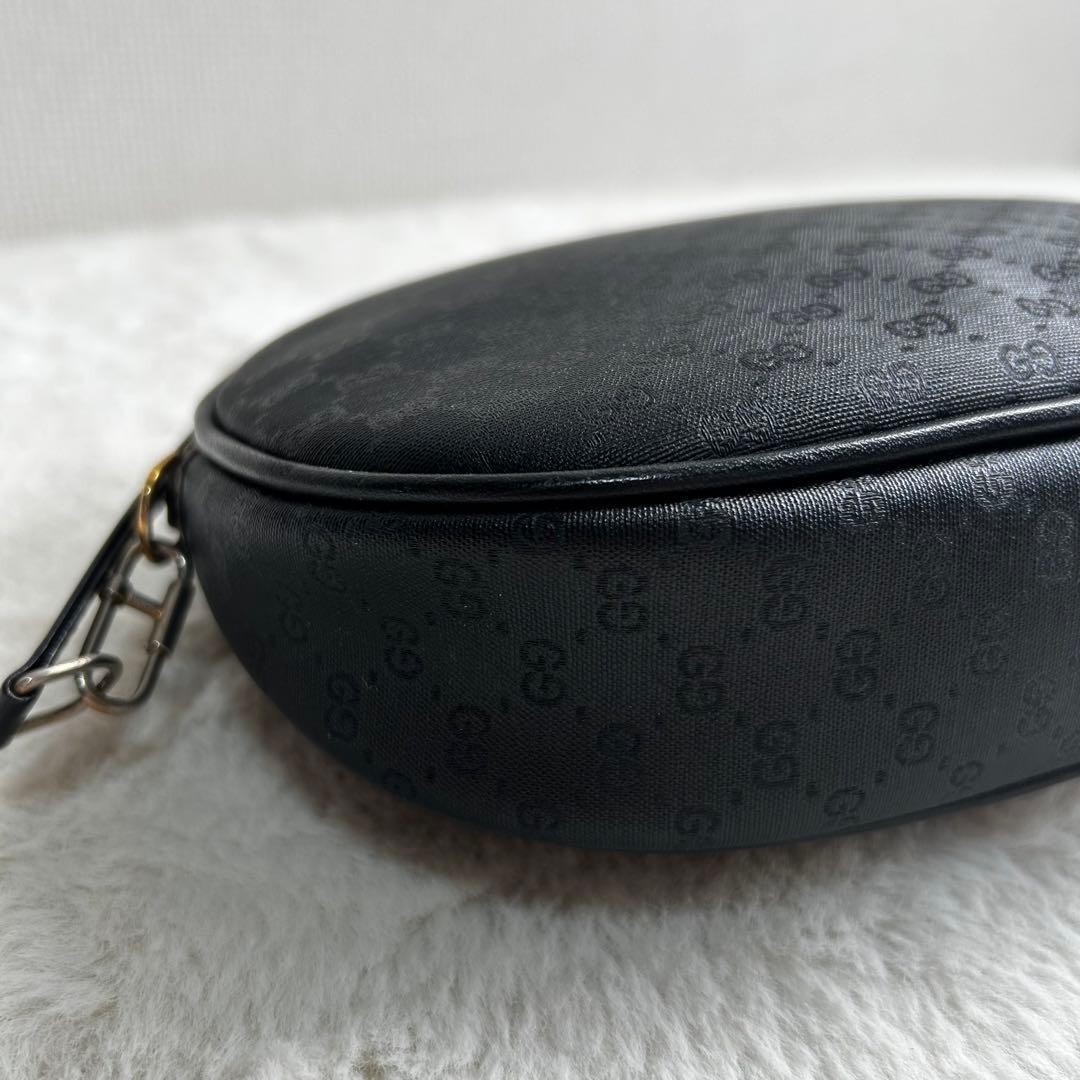 GUCCI Shoulder bag GG Supreme Authentic From Japan