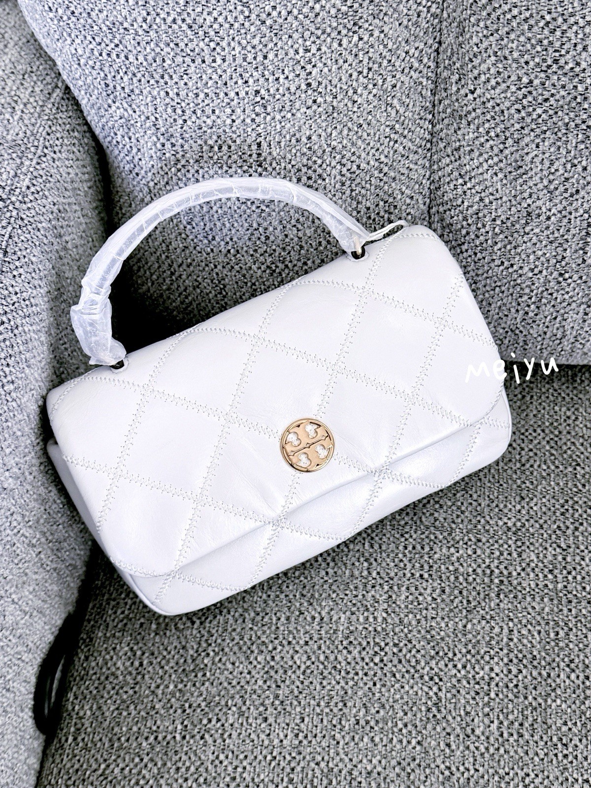 Tory Burch Willa Women’s Top Handle Bag, Style No 171934, Color Blanc, NWT