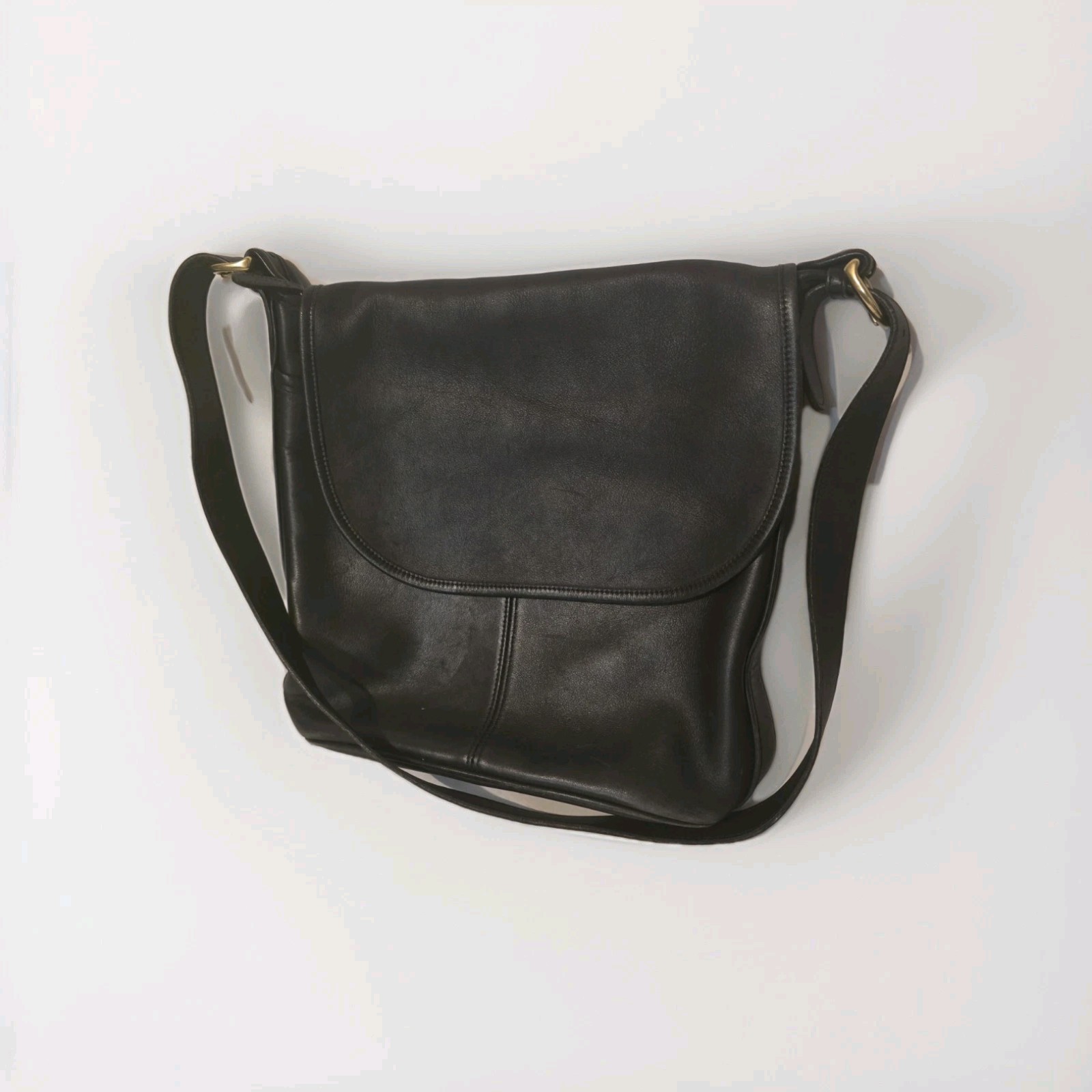 Vintage Coach Bag Leather Shoulder Bag – Style 4115 – Made in USA