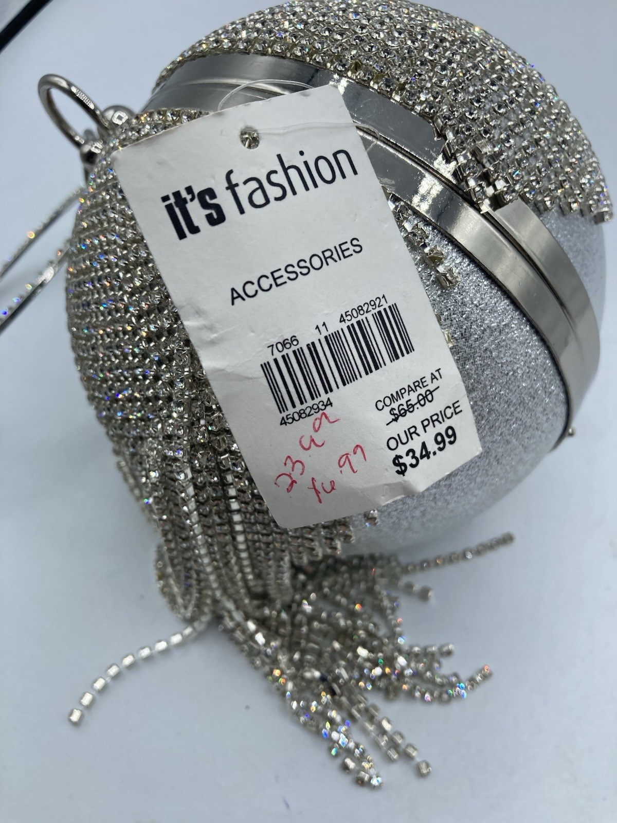 Its Fashion Accessory Silver Tone Diamon Purse NEW W TAGS NWT 5″ ROUND Strap