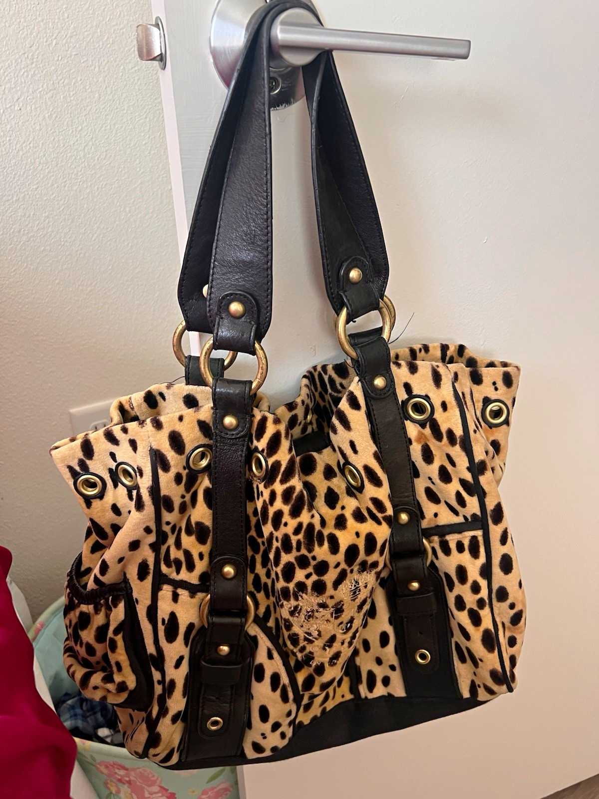 Juicy Couture Leopard Print Shoulder Bag Zip Closure Double Handles Gold
