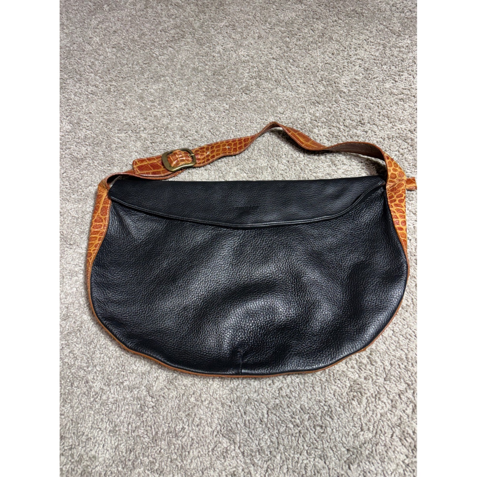 Petusco Spain Black Pebbled Leather Hobo Bag Croc Embossed Trim Shoulder Bag