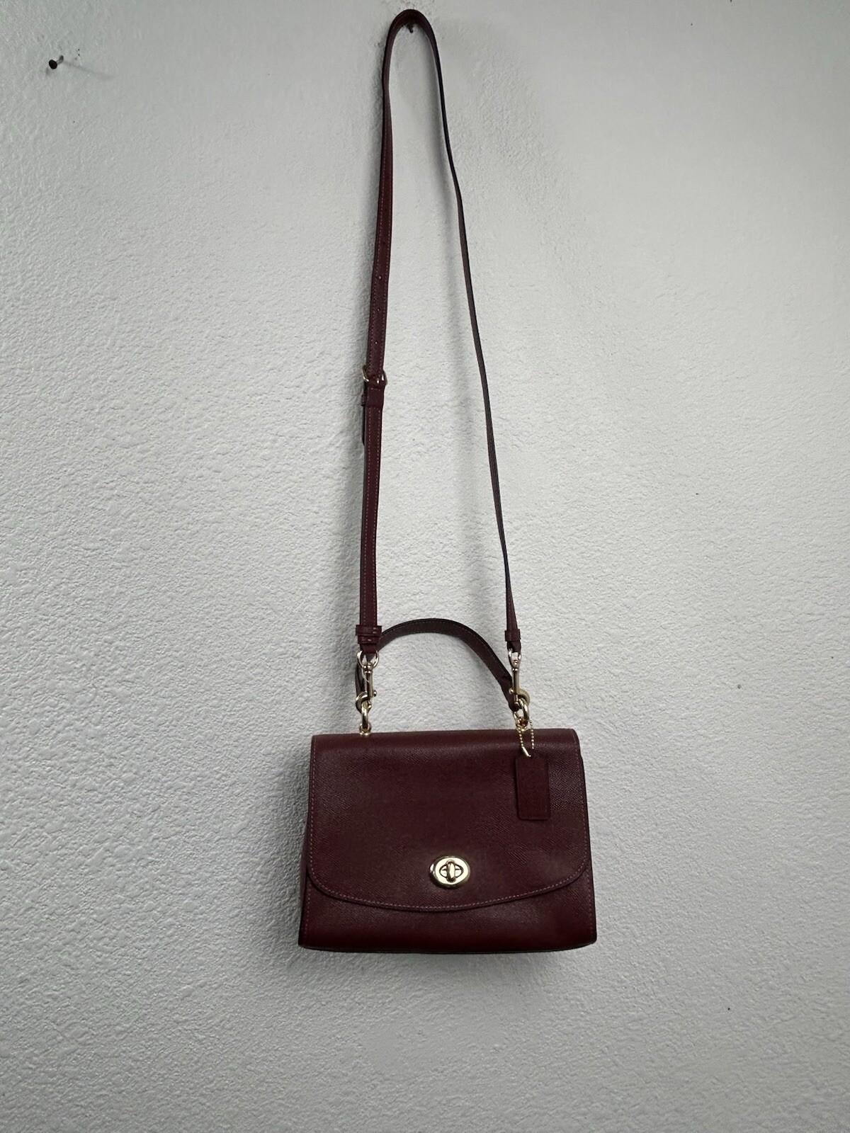 Coach Burgundy Top Handle Crossbody Shoulder Purse Tilly 76618 NWOT Pebbled