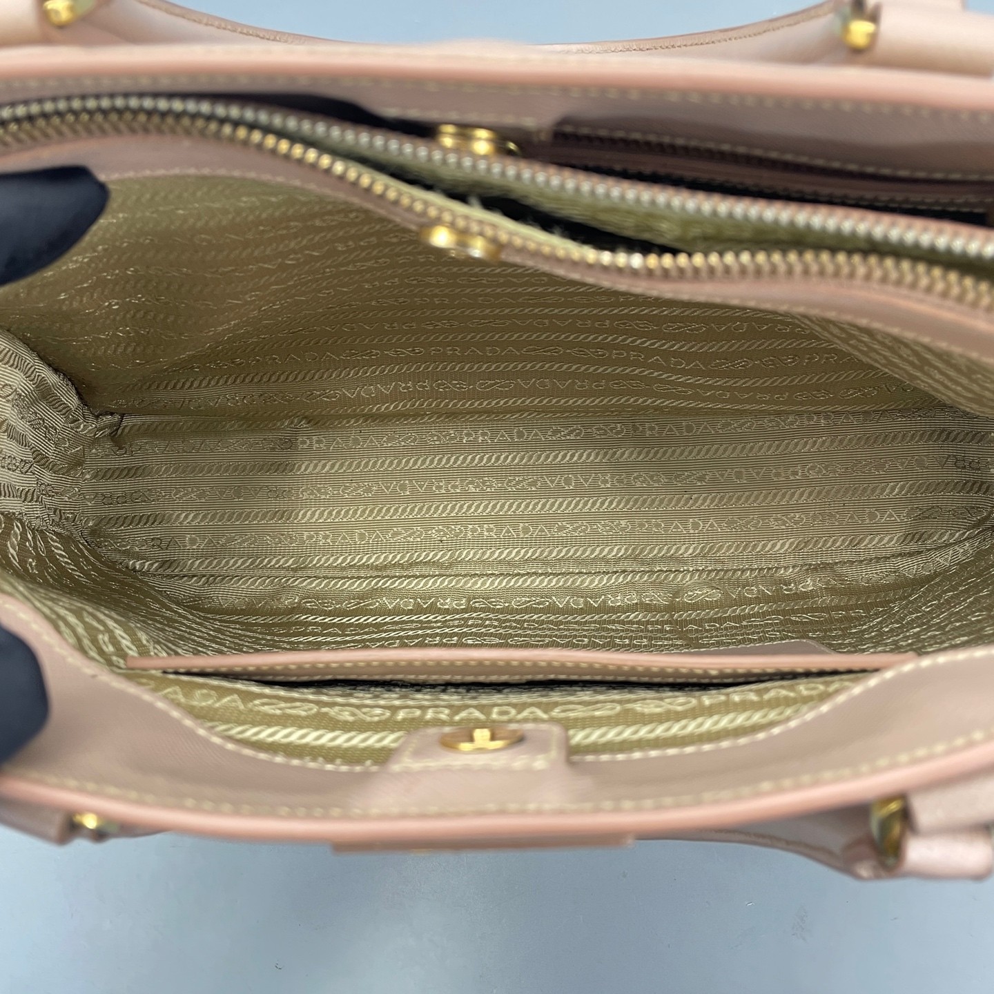AUTH PRADA Galleria Medium Nude Pink Saffiano Leather Tote Handbag.