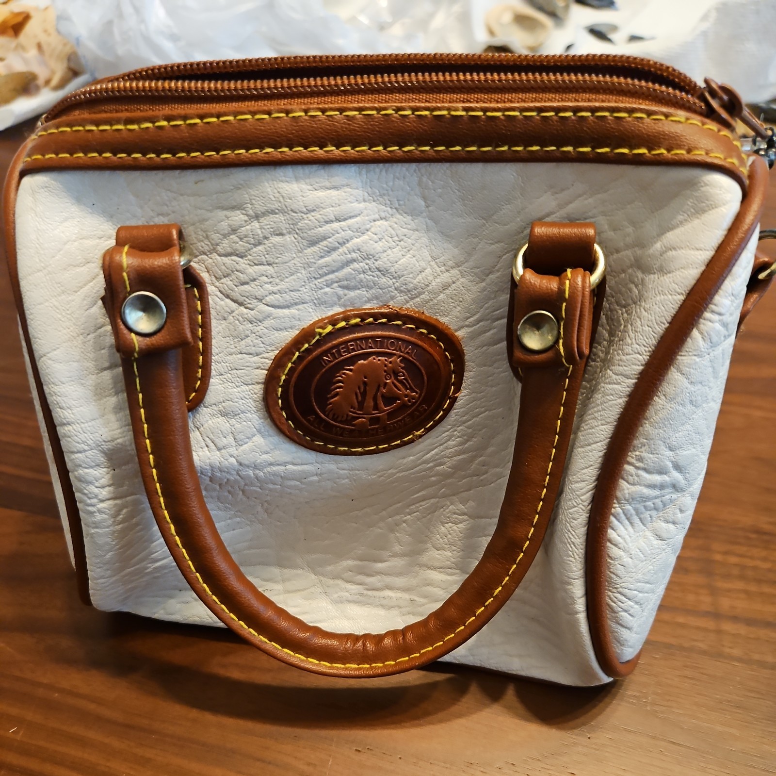 VINTAGE 80s/90s ALL WEATHER LEATHER SATCHEL HANDBAG PURSE White with Tan