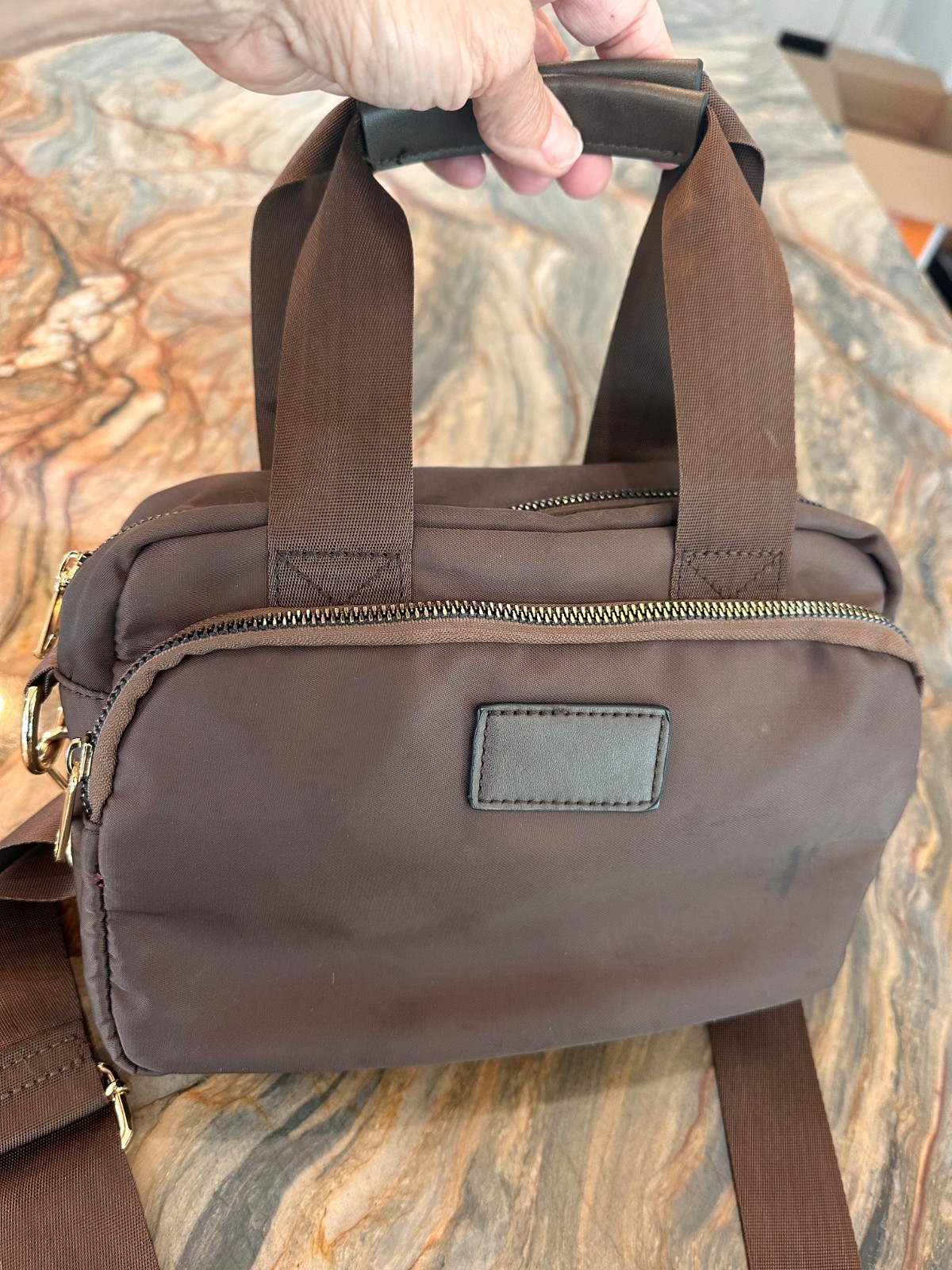 Nylon hand/shoulder bag – Great for everyday