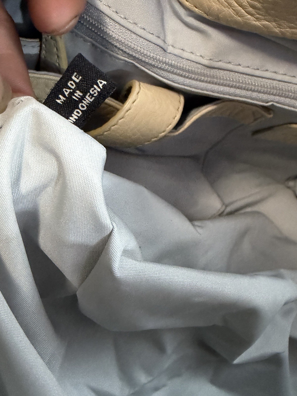 Cole Hann Purse Cream Shoulder Bag