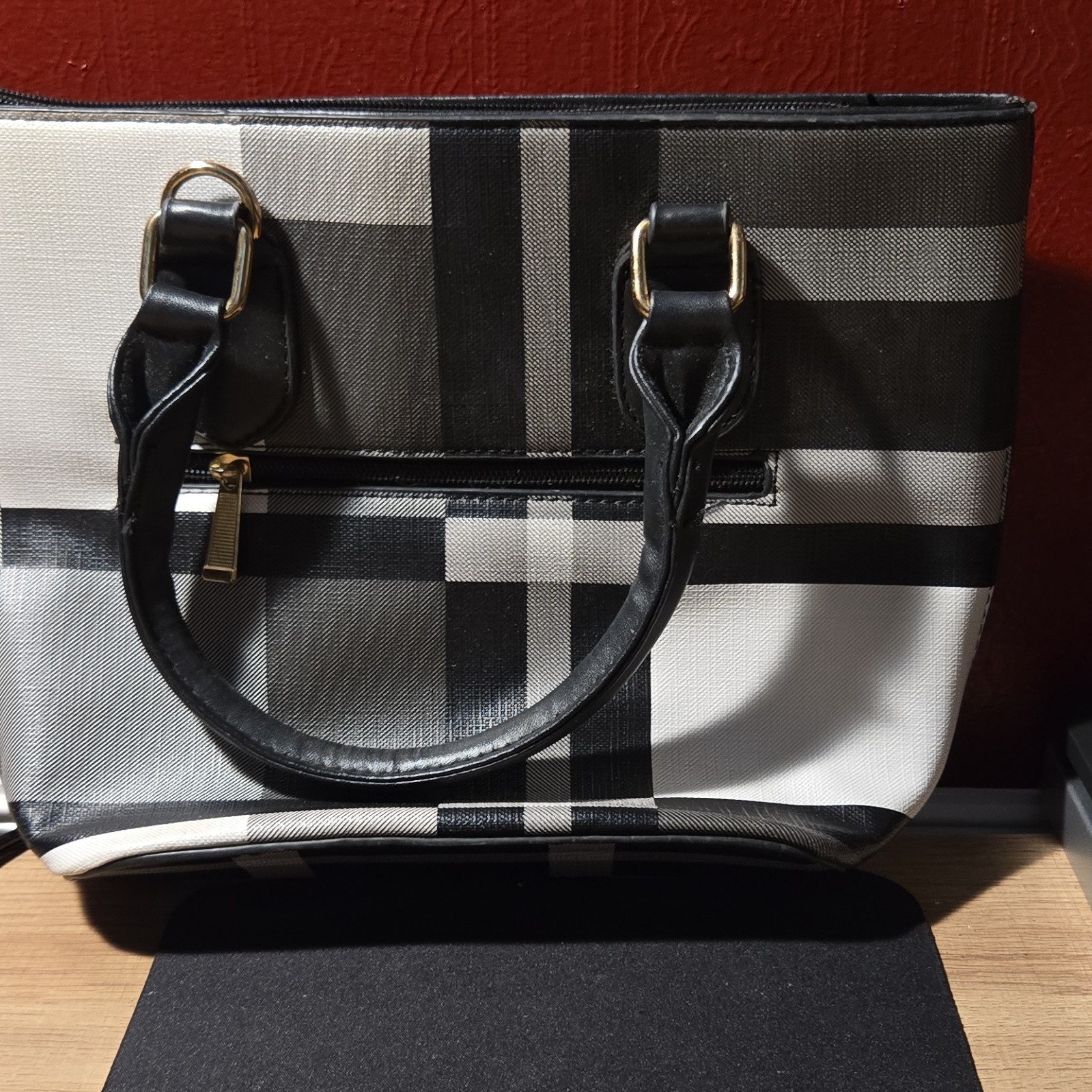 Black & White Plaid Satchel Top Handle Bag Zip Closure Double Handles Lined