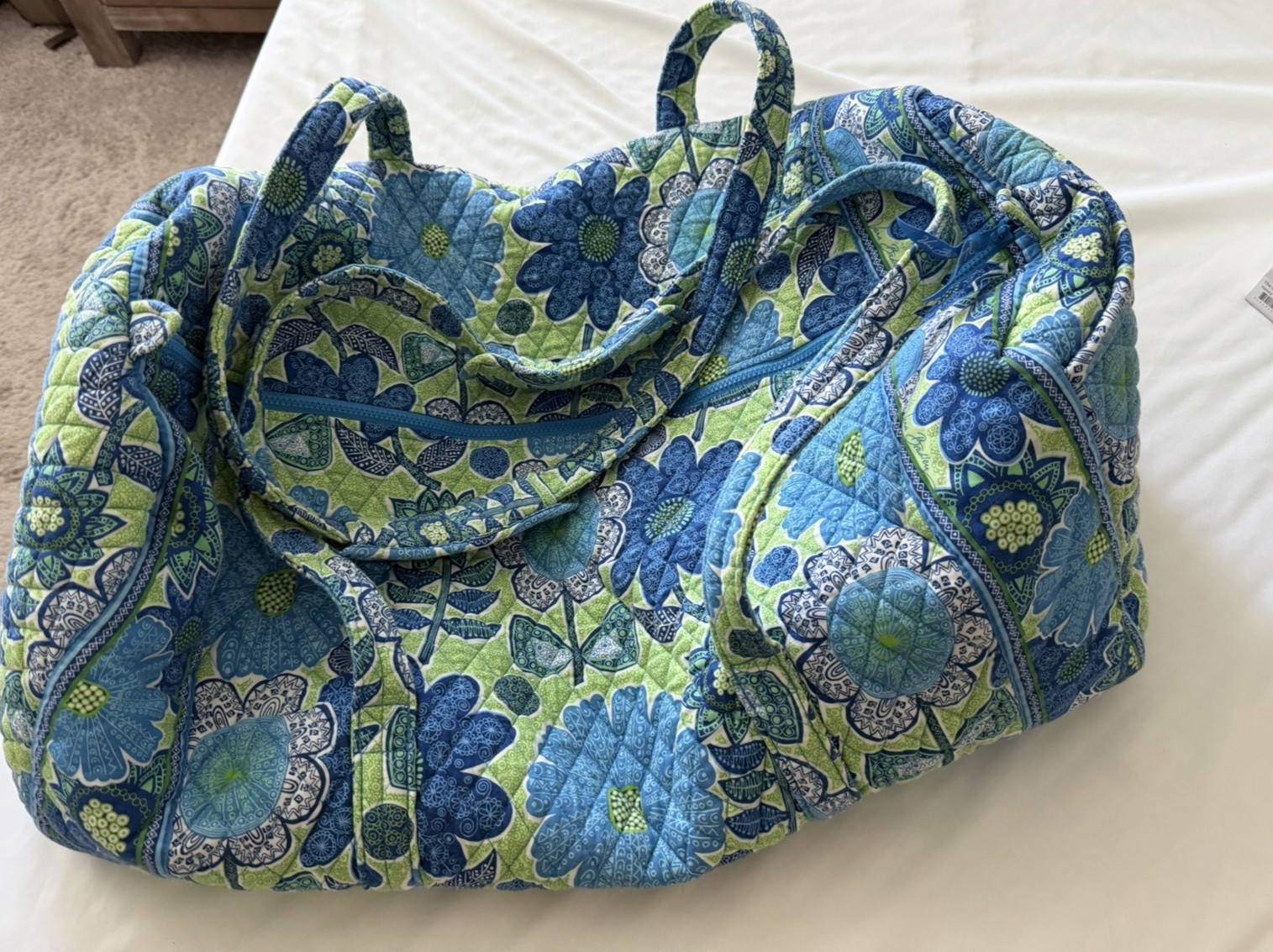 Vera Bradley Large Cotton Travel Large Duffel Bag Doodle Daisy Pattern