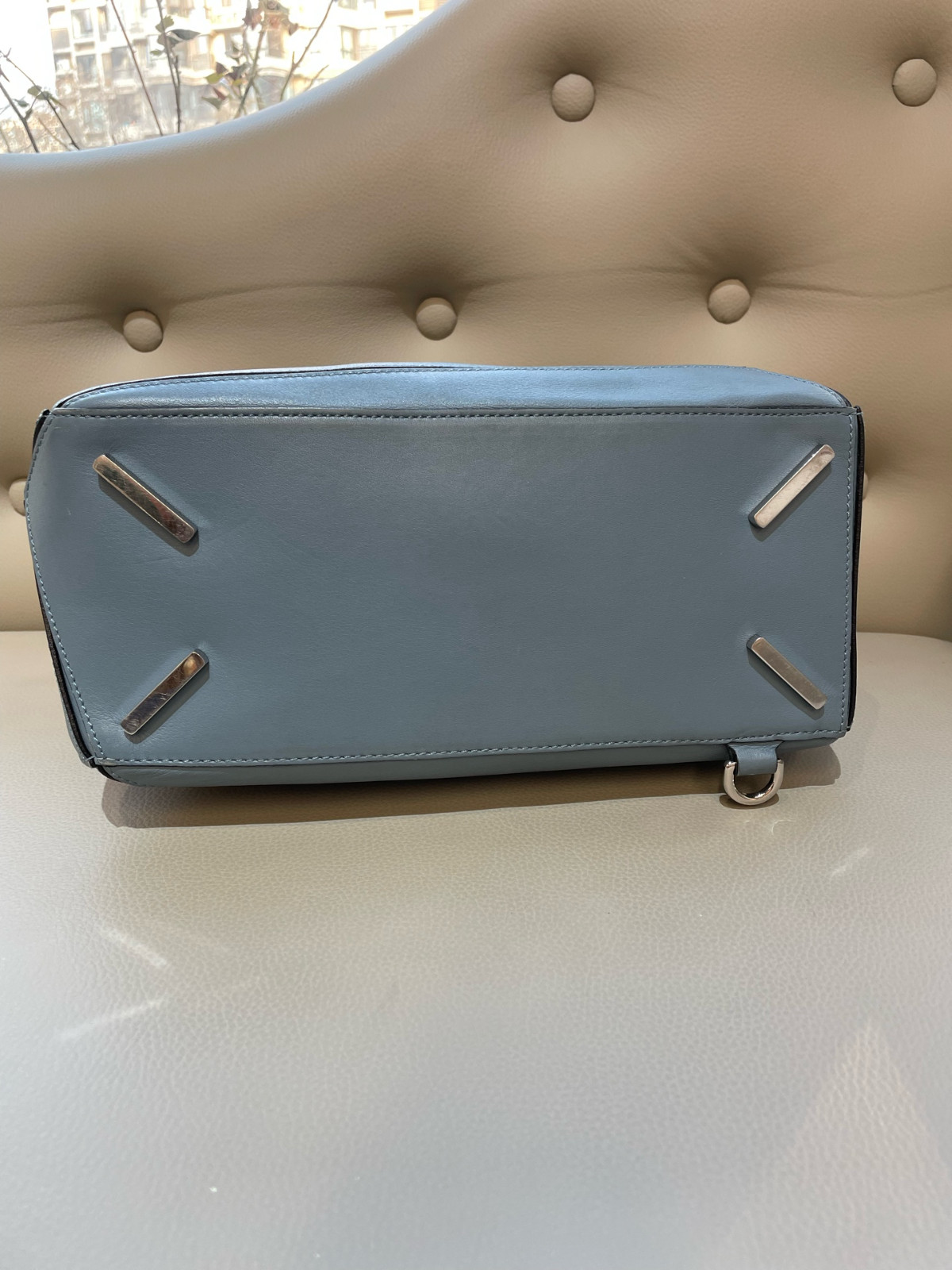 LOEWE Puzzle Light Blue Leather Top Handle Bag （ 28/18）cm