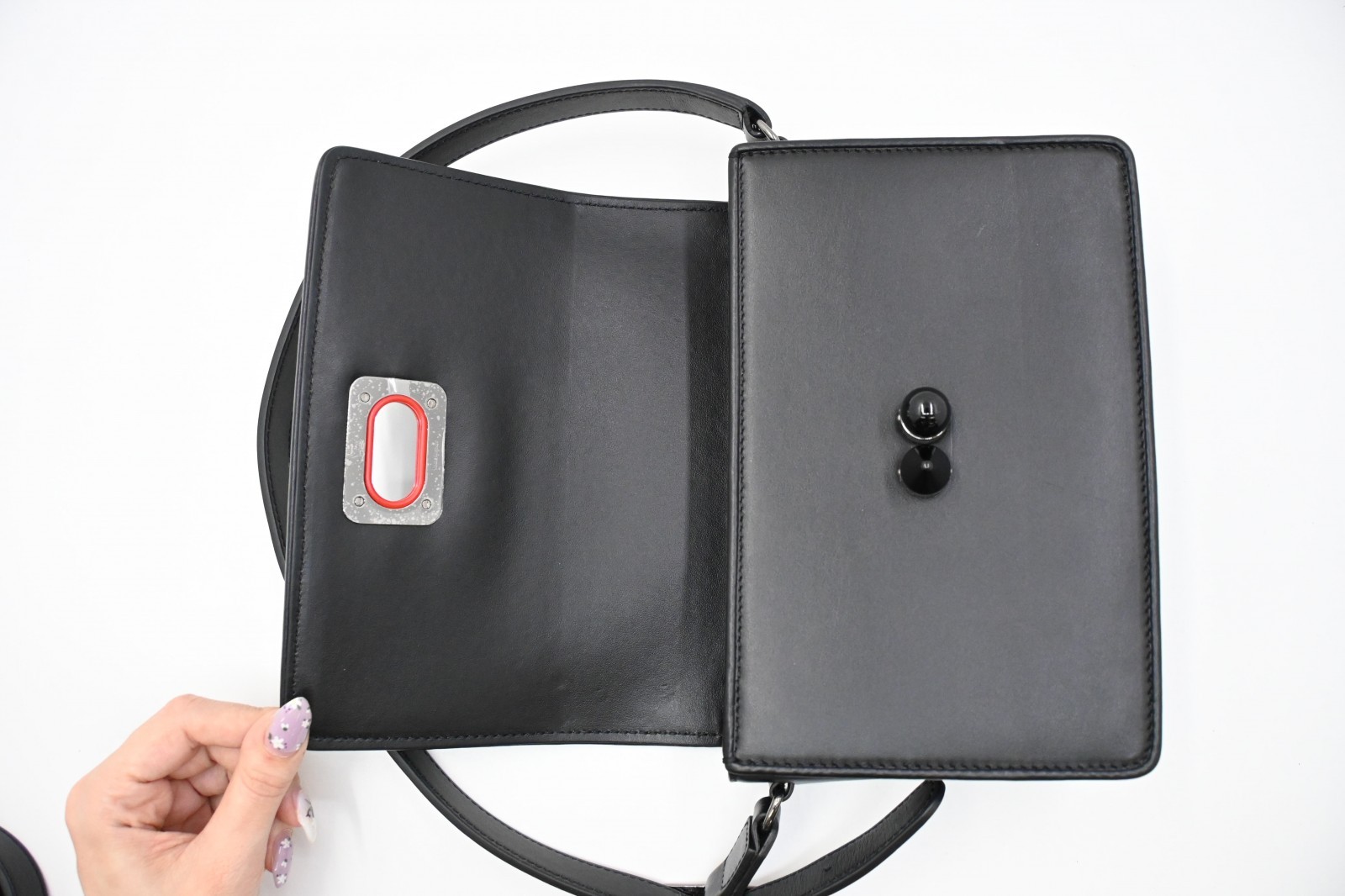 Authentic Christian Louboutin Caraskey Shoulder Bag, Leather, Black, 3225079