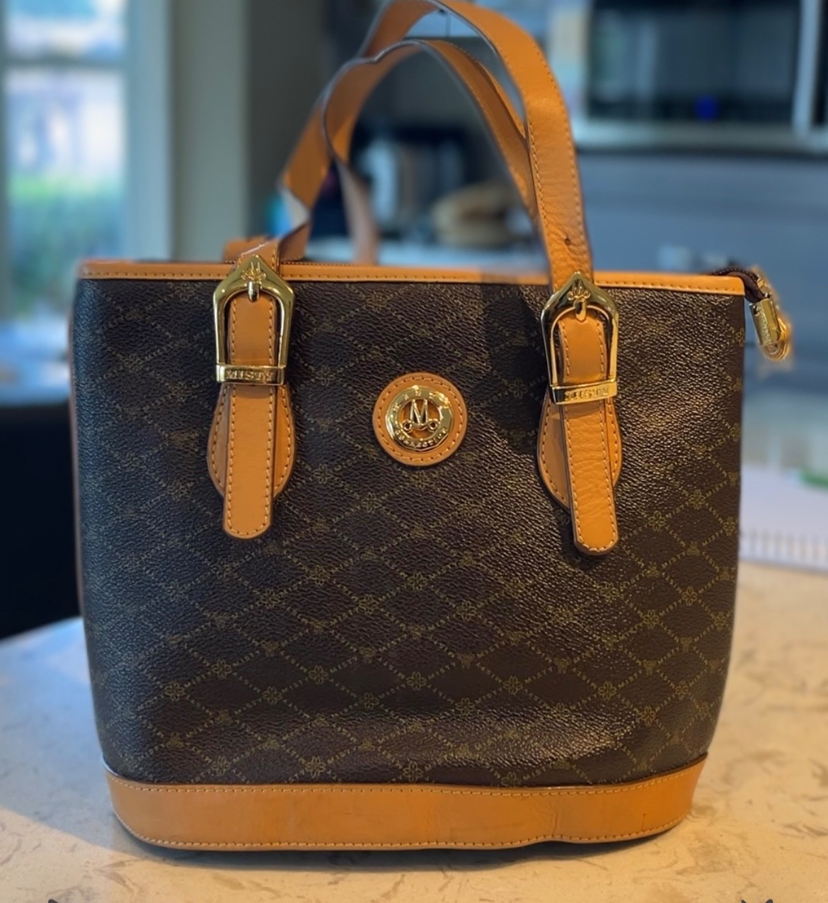 Misty Collection USA handbag and coin purse – good condition