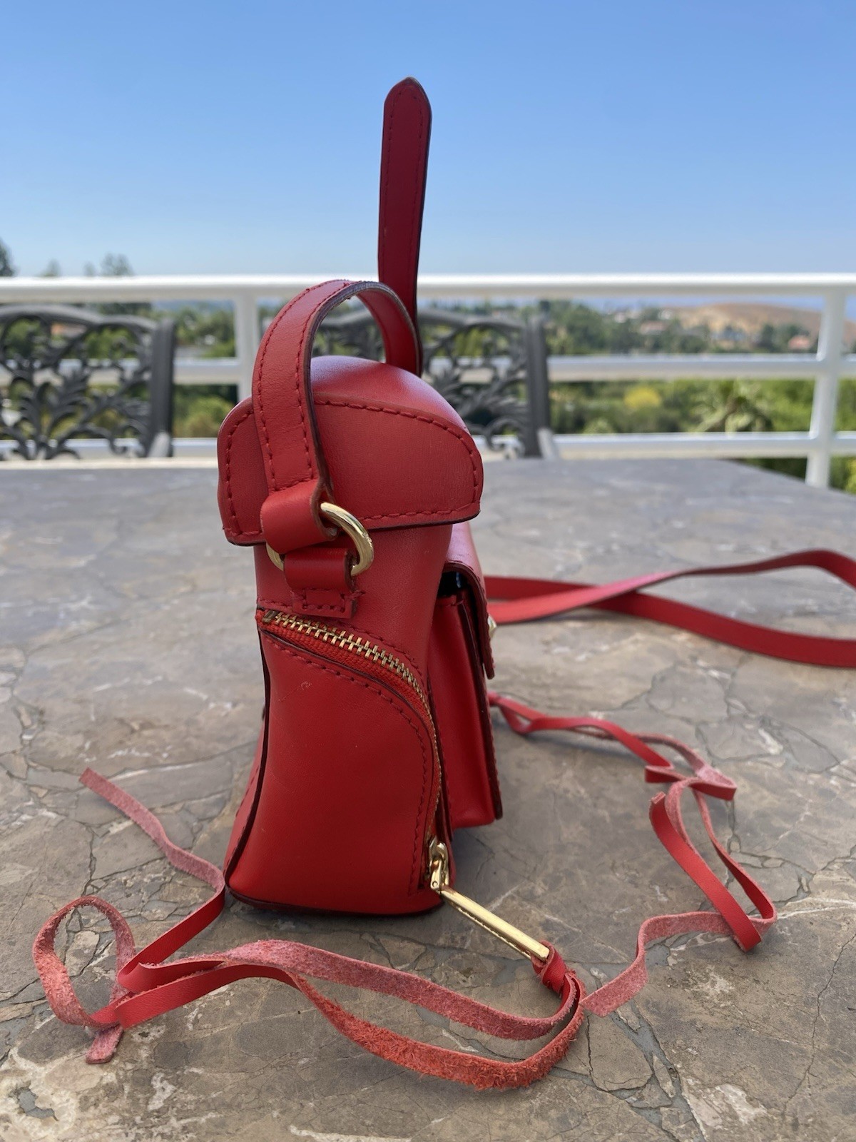 REBECCA MINKOFF Leather Camera Crossbody Bag Red, 7x 5.5 x 3 in, EUC