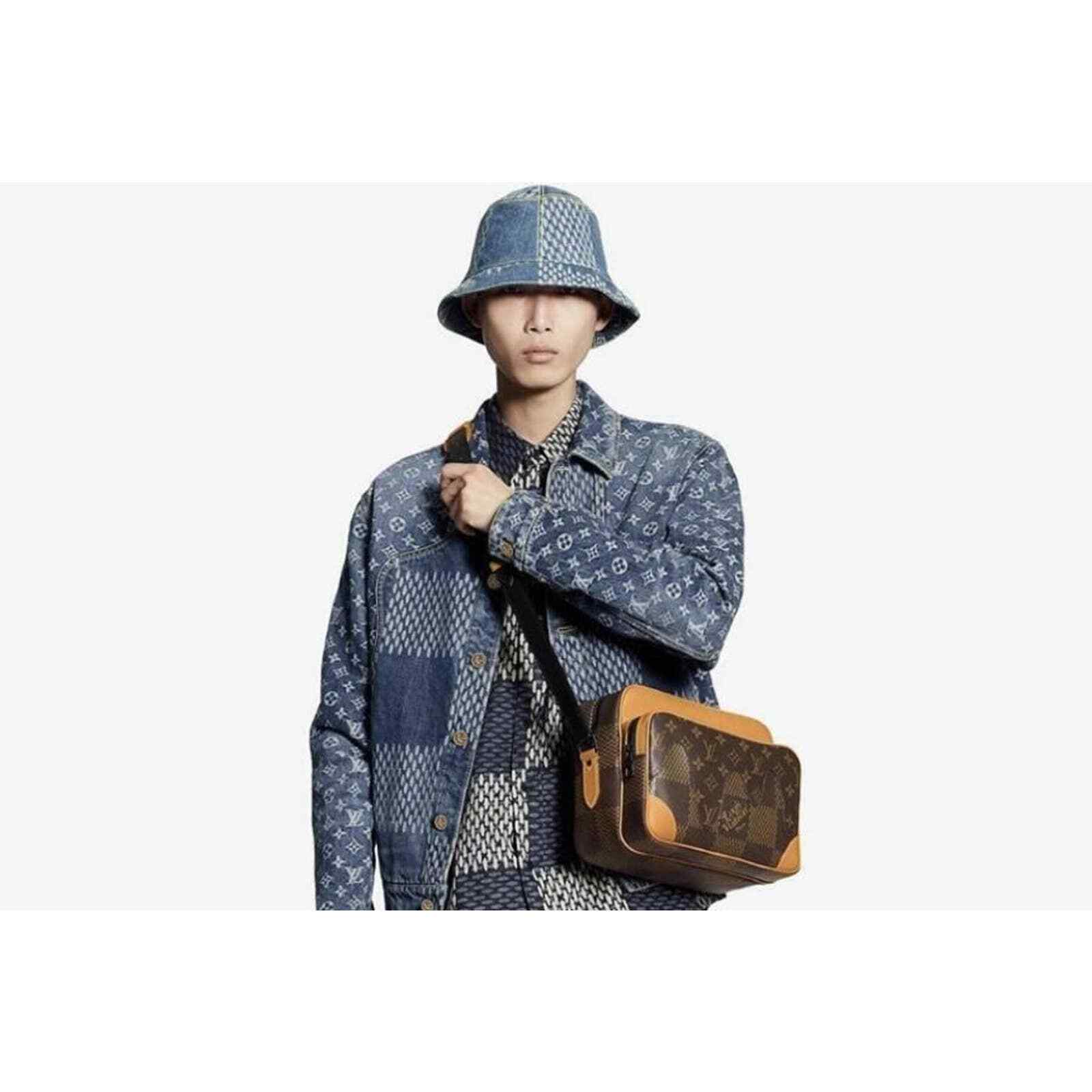 Louis Vuitton Nigo Nil Messenger Brown Giant Wave Monogram Damier Ebene Drip Bag