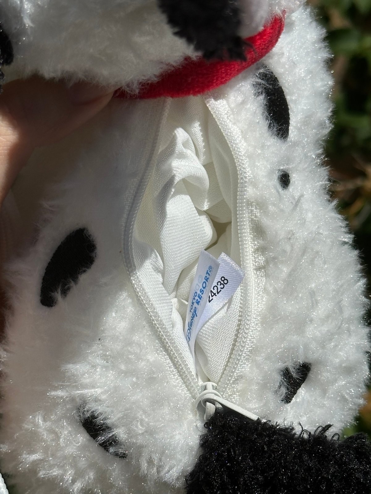 Tokyo Disney 101 Dalmatians Plushy Shaped Shoulder Bag crossbody bag
