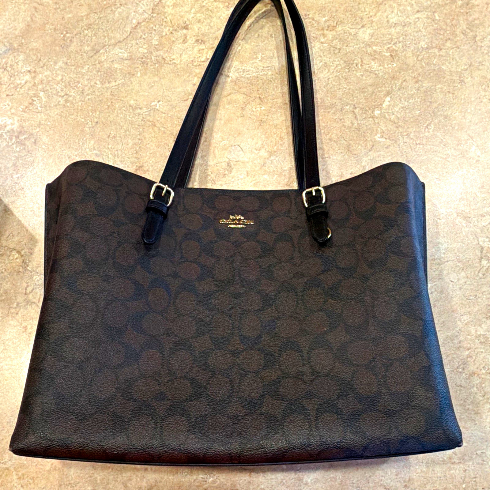 Coach Signature Logo Large Tote Brown/Black Zip Closure w/ Red Pouch