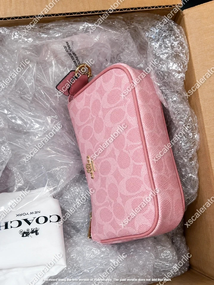 NWT Nolita 19 In Signature Canvas with Charm Gold/Powder Pink CDW31 – Cao.ch