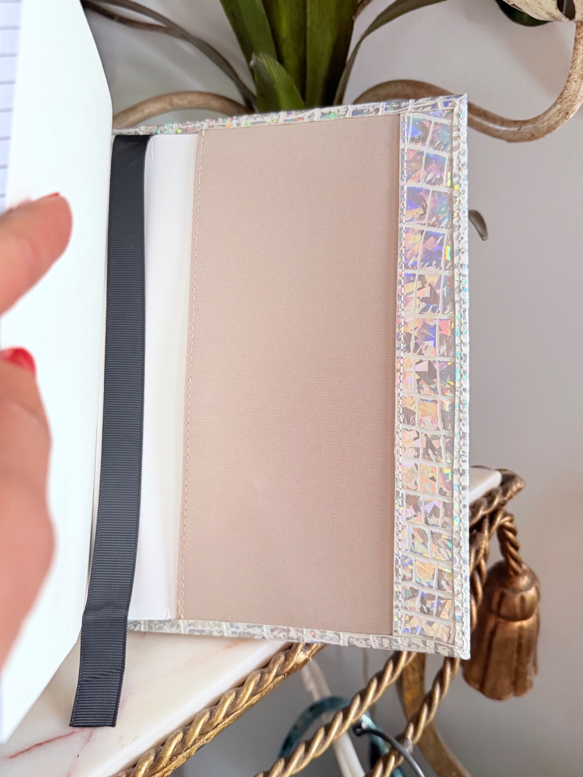 💎 Rare NWT Gorgeous Brahmin Reflect Silver Hologram Leather Journal w/ EYE 💎