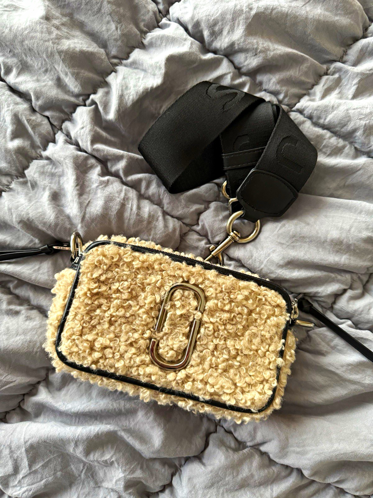 Marc Jacobs Small Beige/Black Crossbody Double Zip, Adj Detach Strap