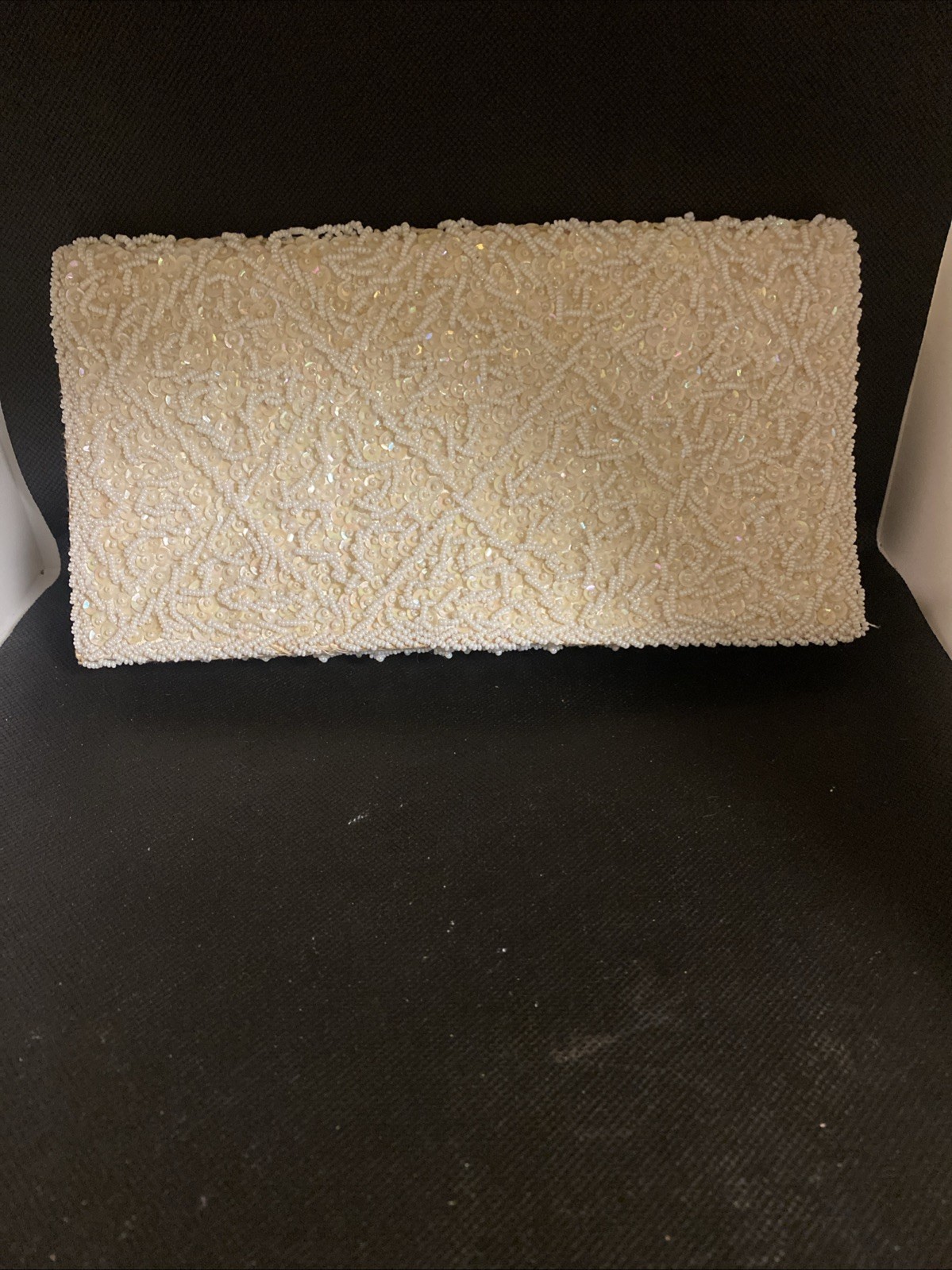 Vintage La Regale White Beaded Iridescent Sequins Clutch Bag Purse