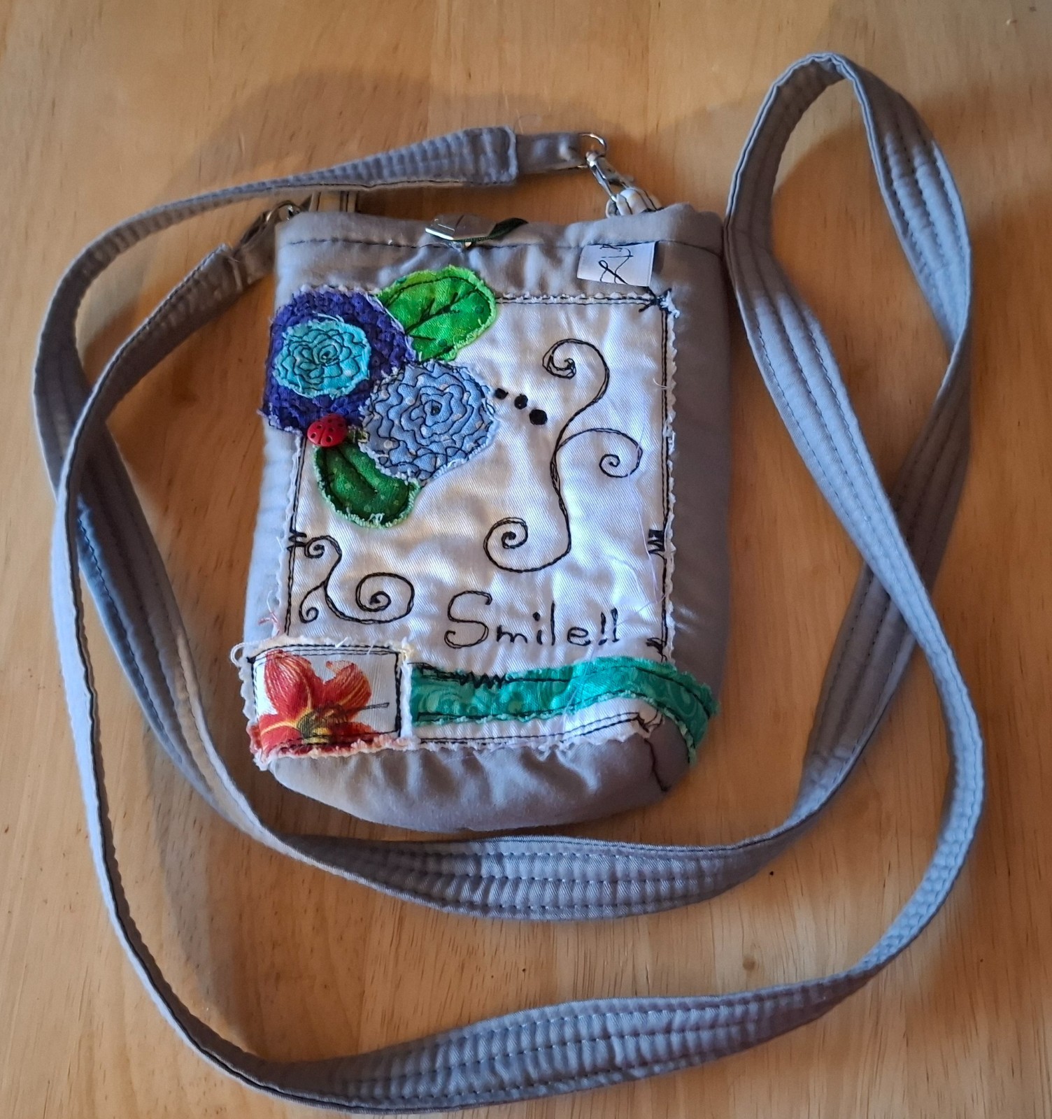 Artisan Handcrafted Lulu Crossbody Purse Embroidered Fabric Elastic Loop Closure